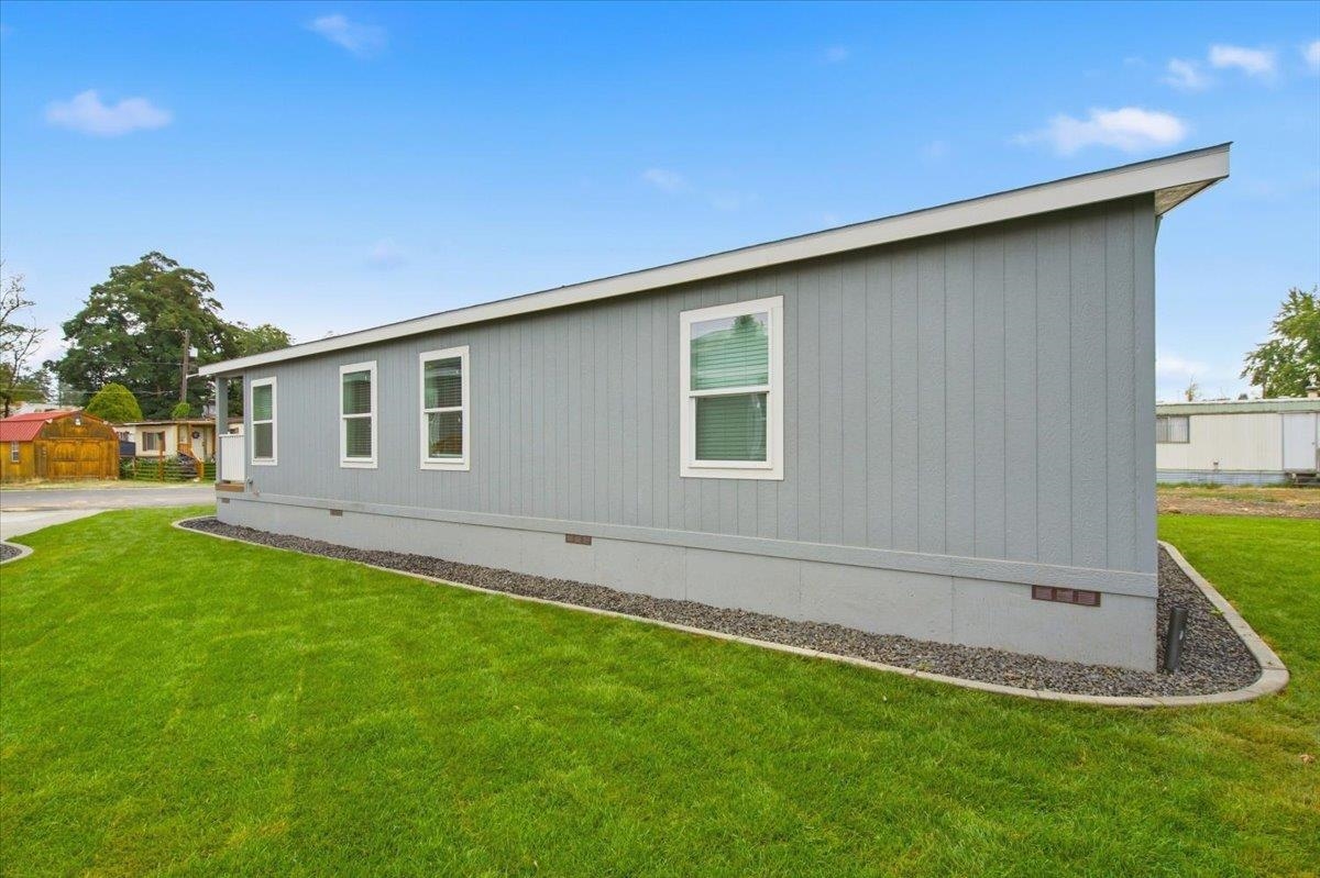 11920 E Mansfield Ave - Photo 29
