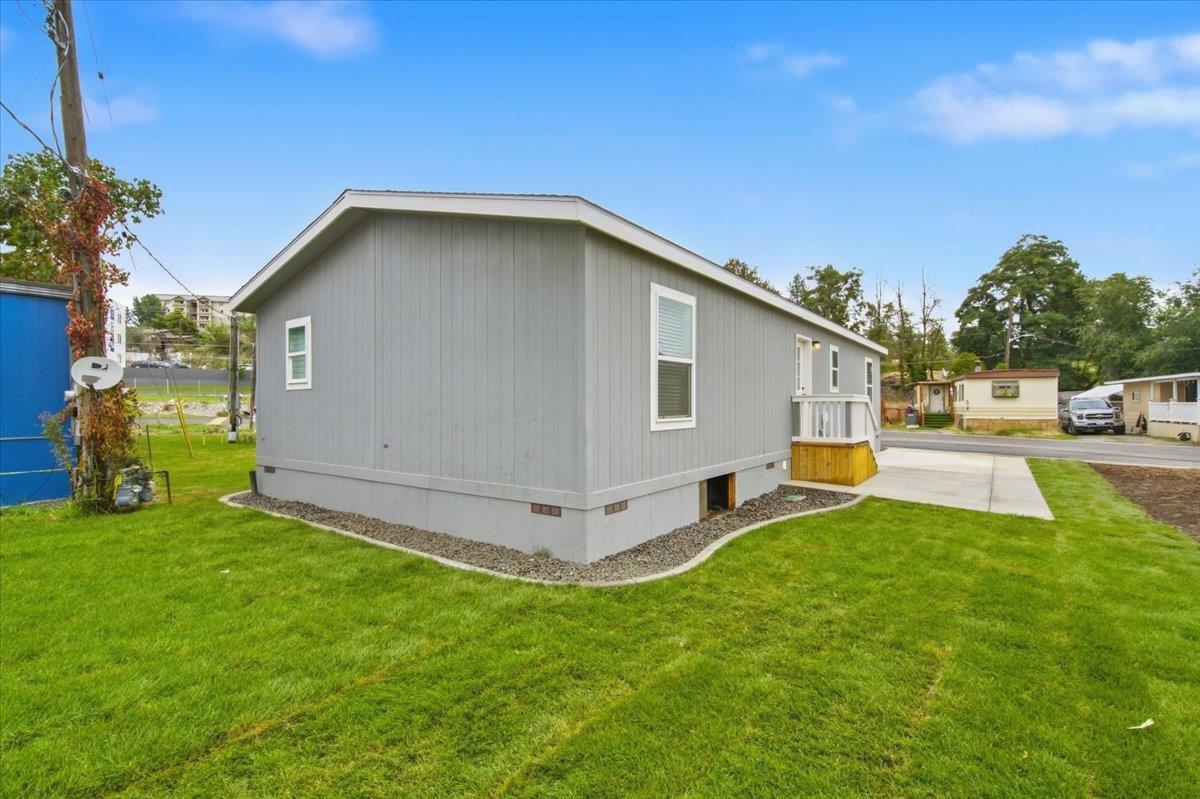 11920 E Mansfield Ave - Photo 30