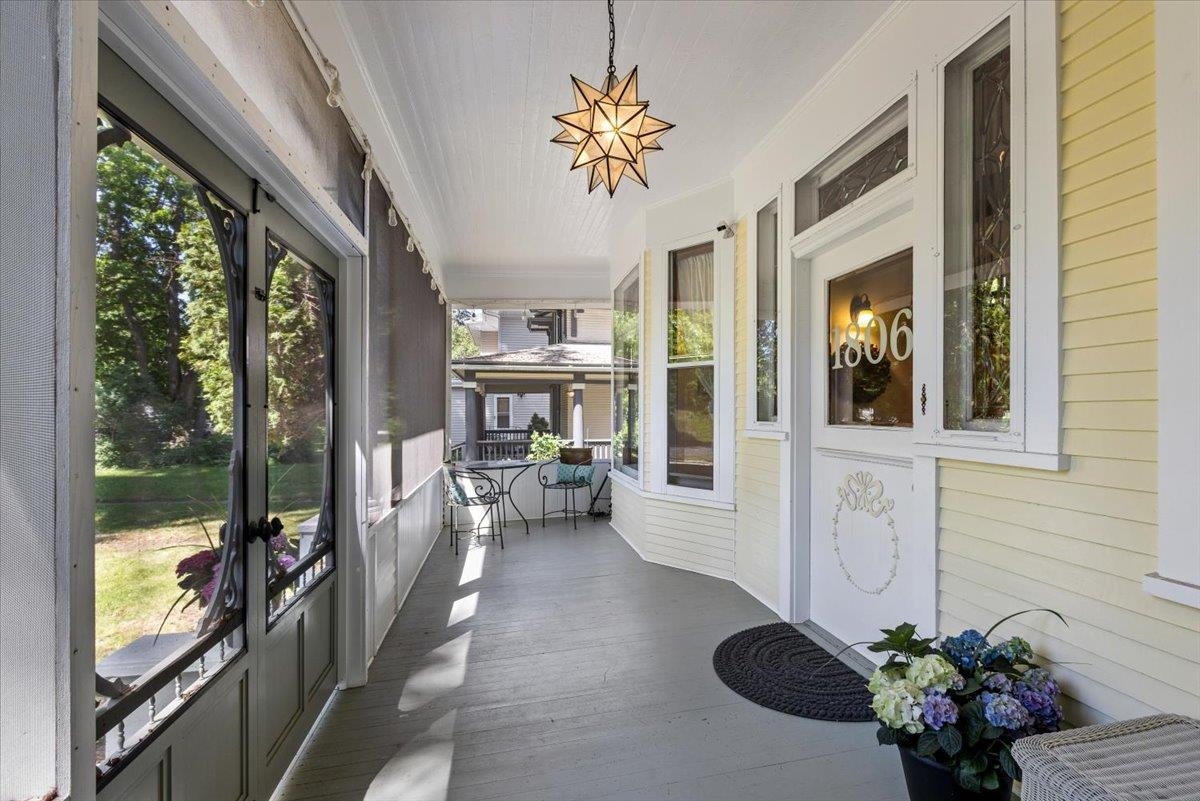 1806 W 9th Ave - Photo 5