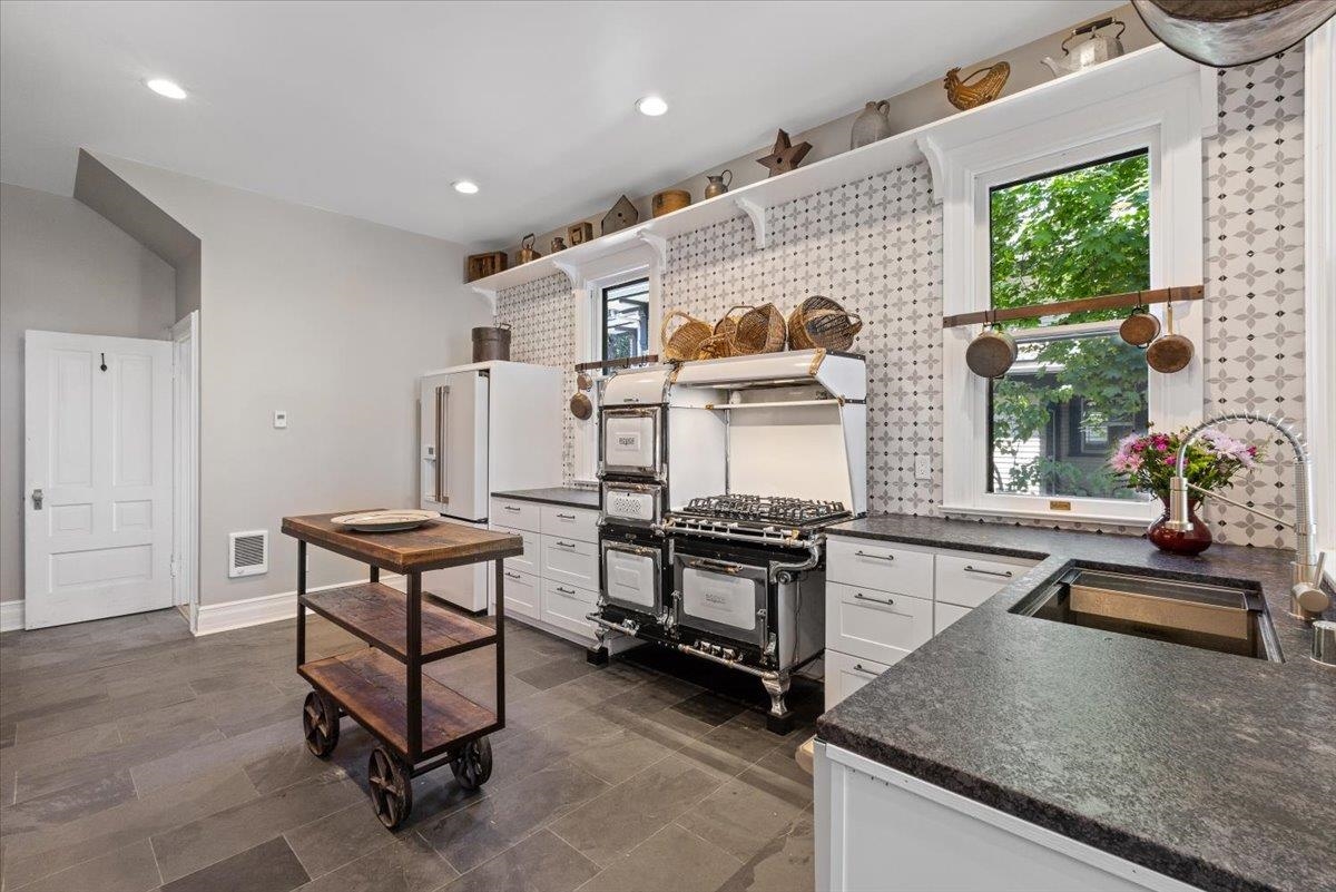 1806 W 9th Ave - Photo 16