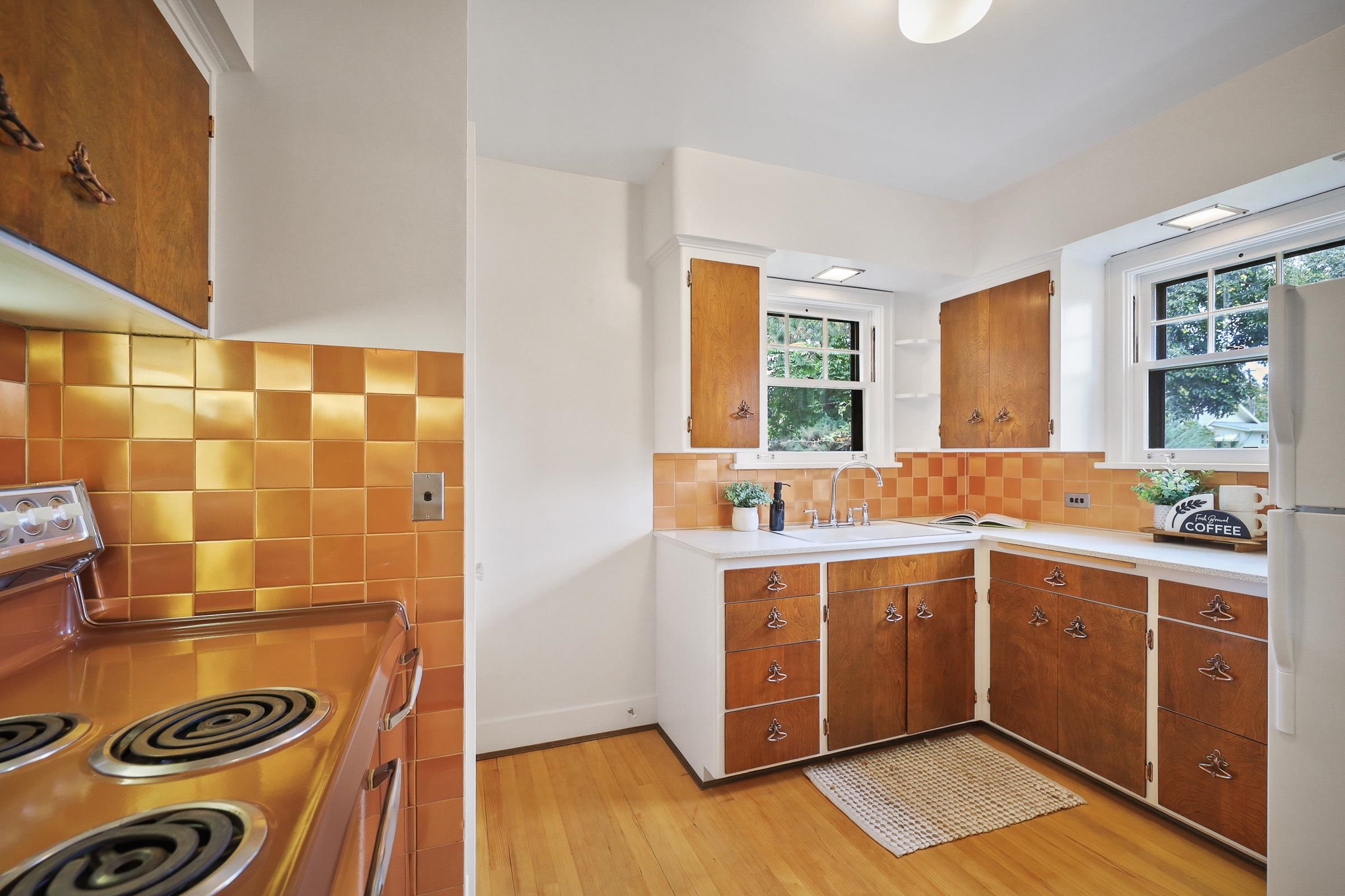 3817 N Normandie St - Photo 11