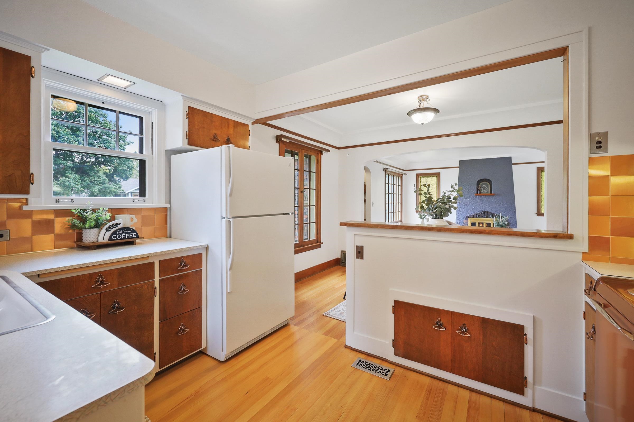 3817 N Normandie St - Photo 13
