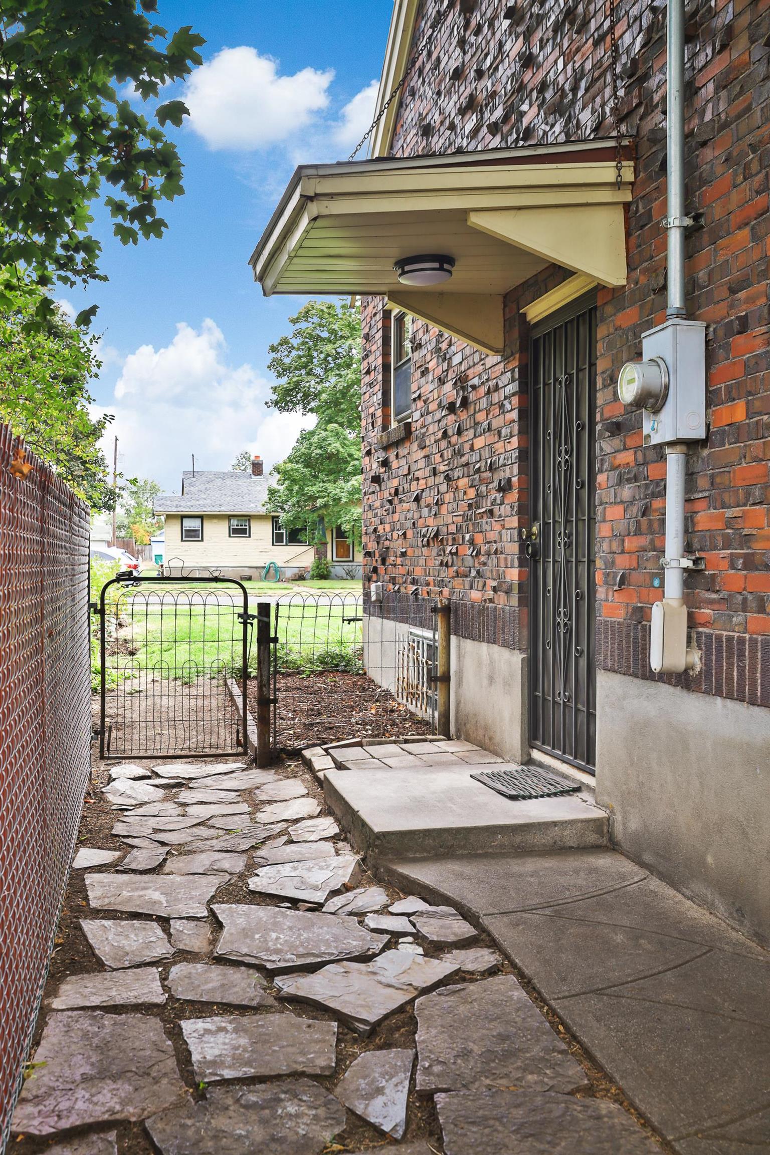3817 N Normandie St - Photo 24