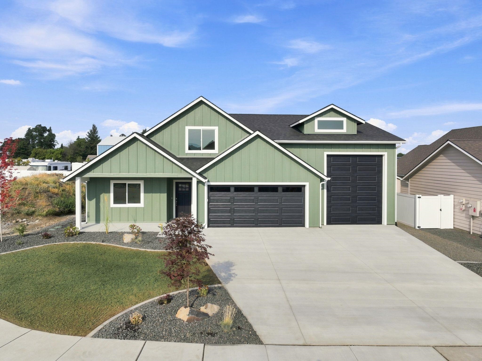 1617 N Garvin Ct - Photo 1