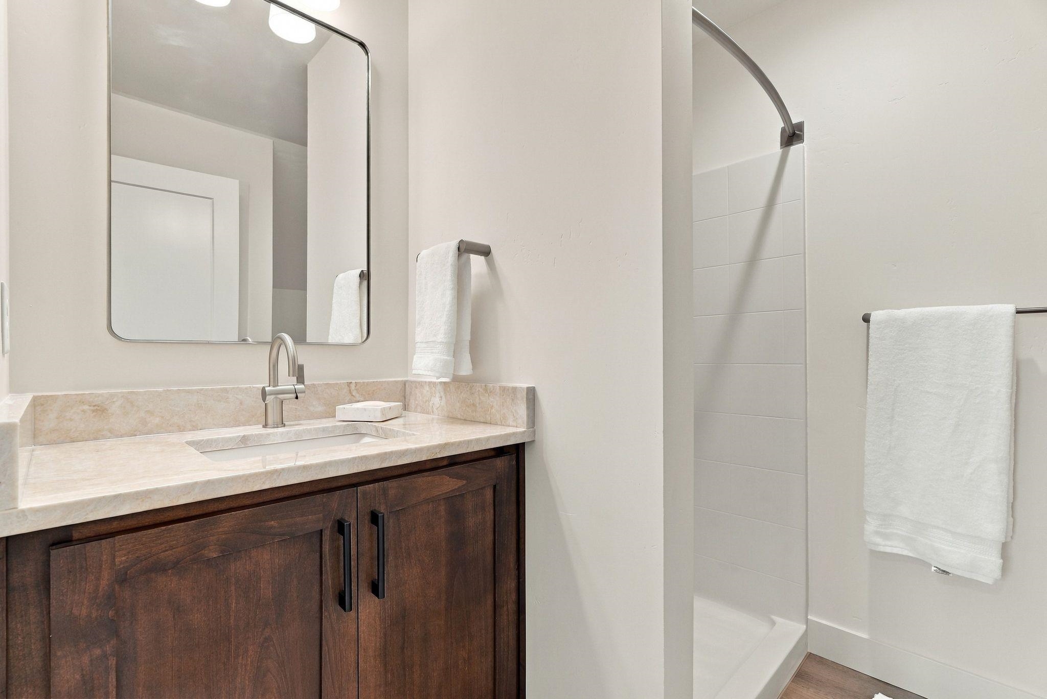 1617 N Garvin Ct - Photo 29