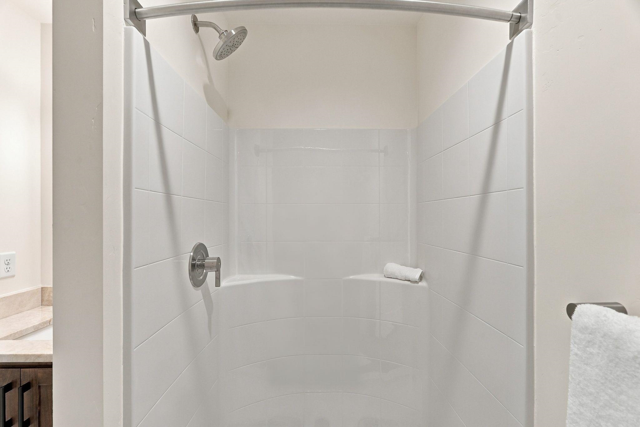 1617 N Garvin Ct - Photo 30