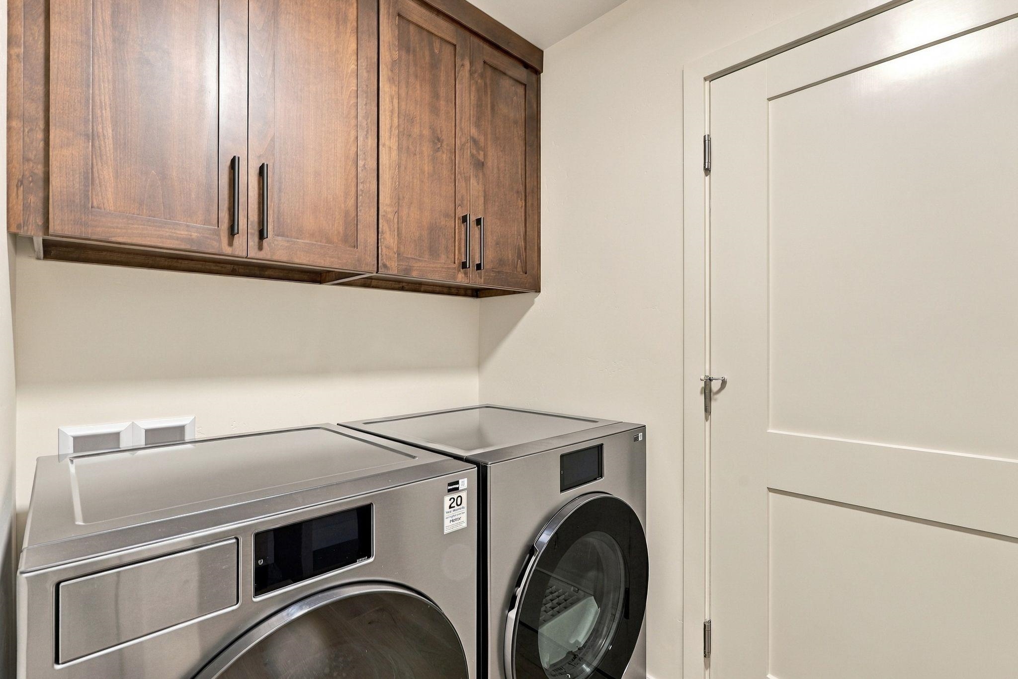 1617 N Garvin Ct - Photo 34