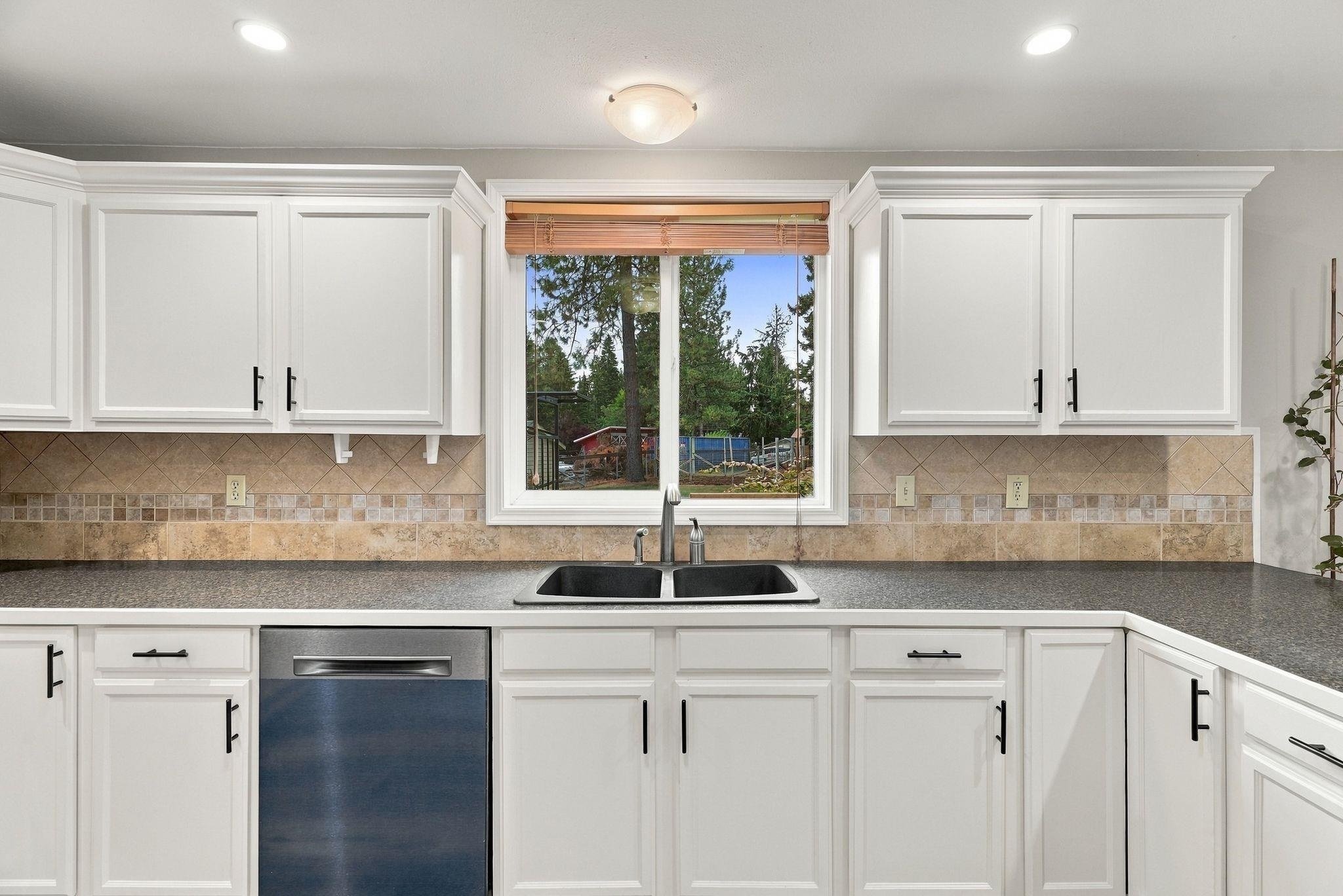 307 W Graves Rd - Photo 18