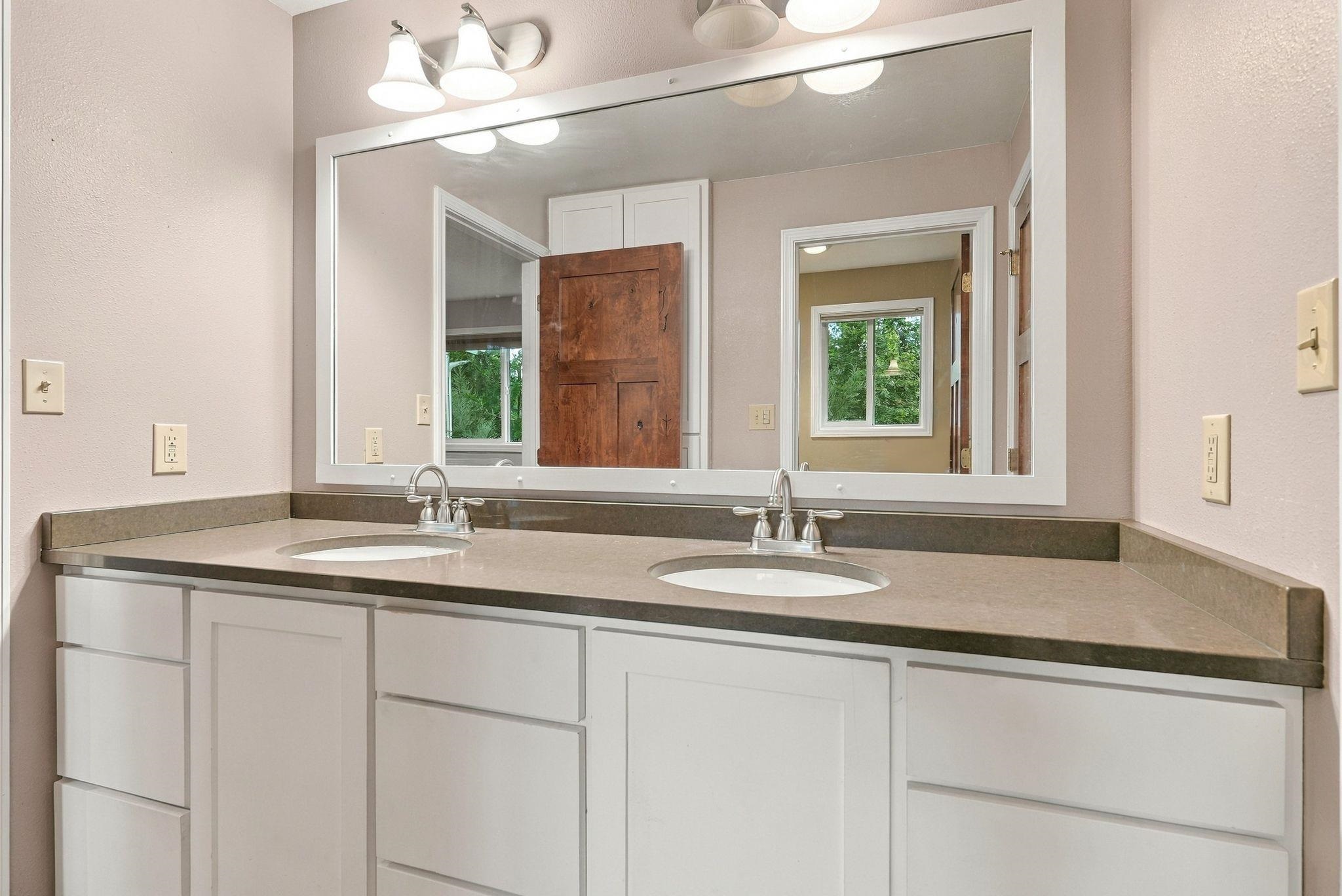 307 W Graves Rd - Photo 28
