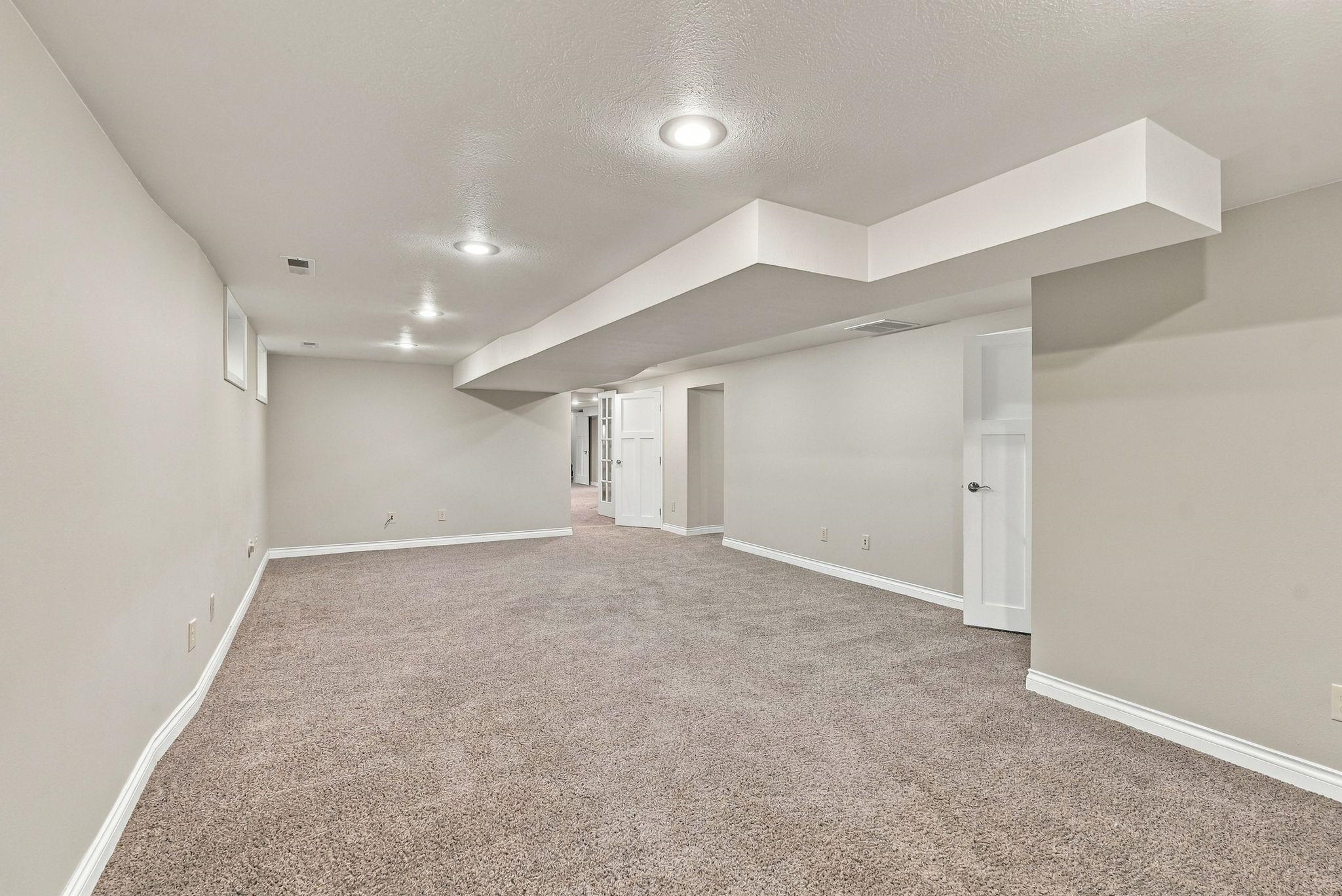 307 W Graves Rd - Photo 37