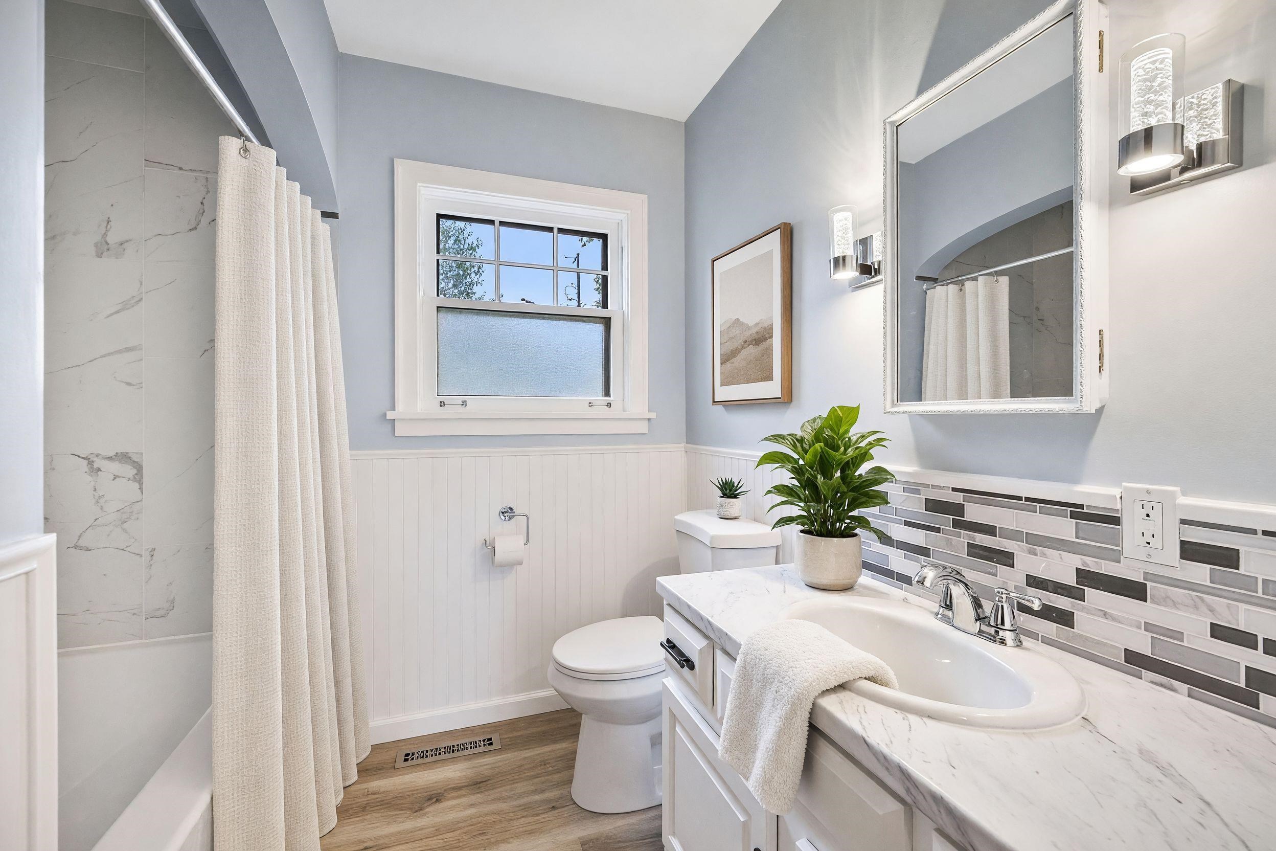 3817 N Normandie St - Photo 16