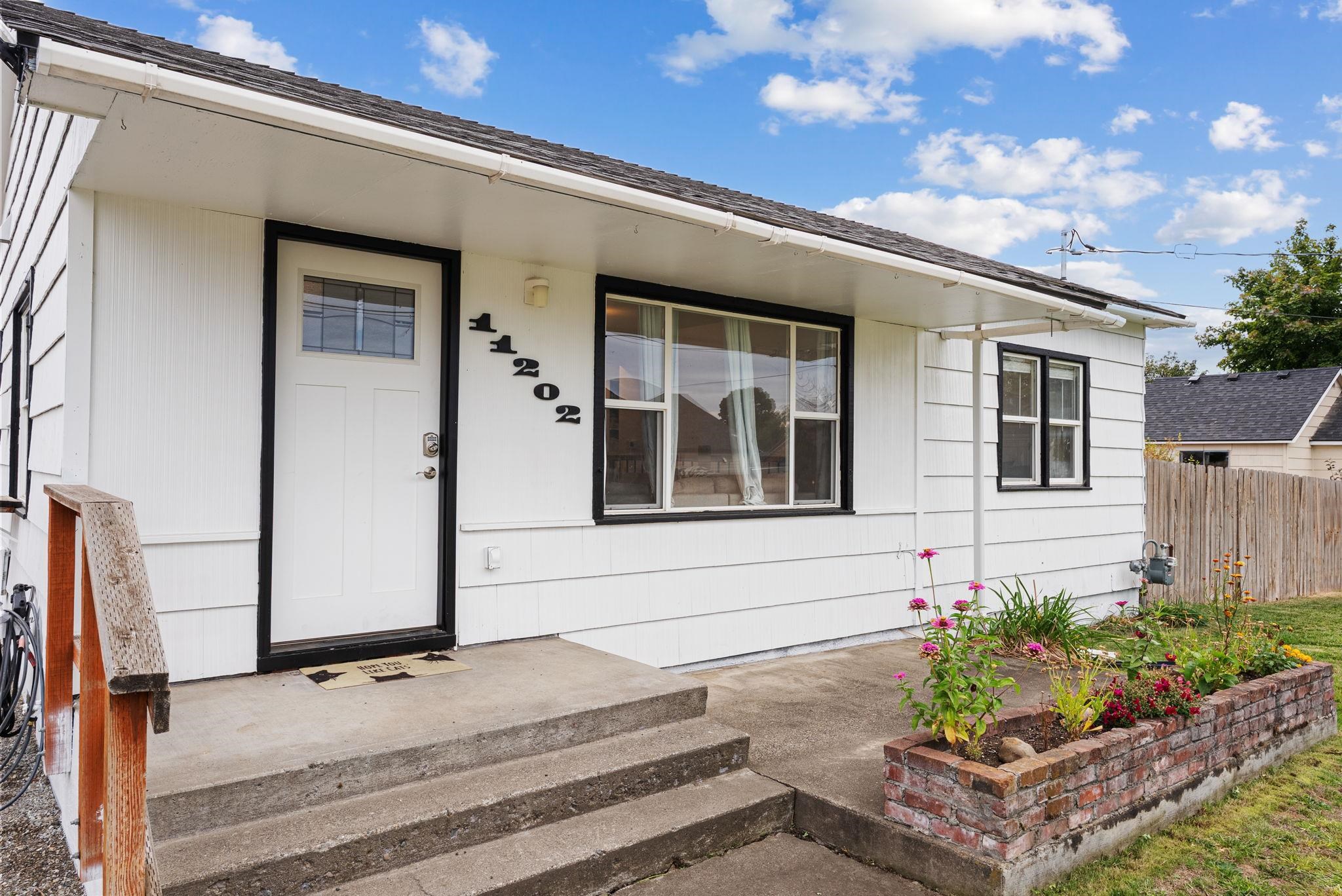11202 E Broadway Ave - Photo 4