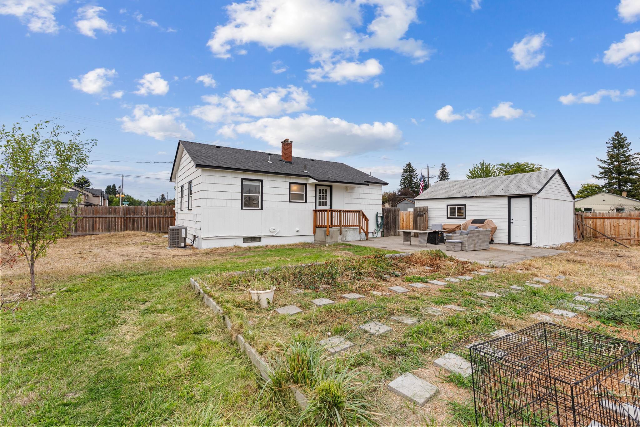 11202 E Broadway Ave - Photo 30