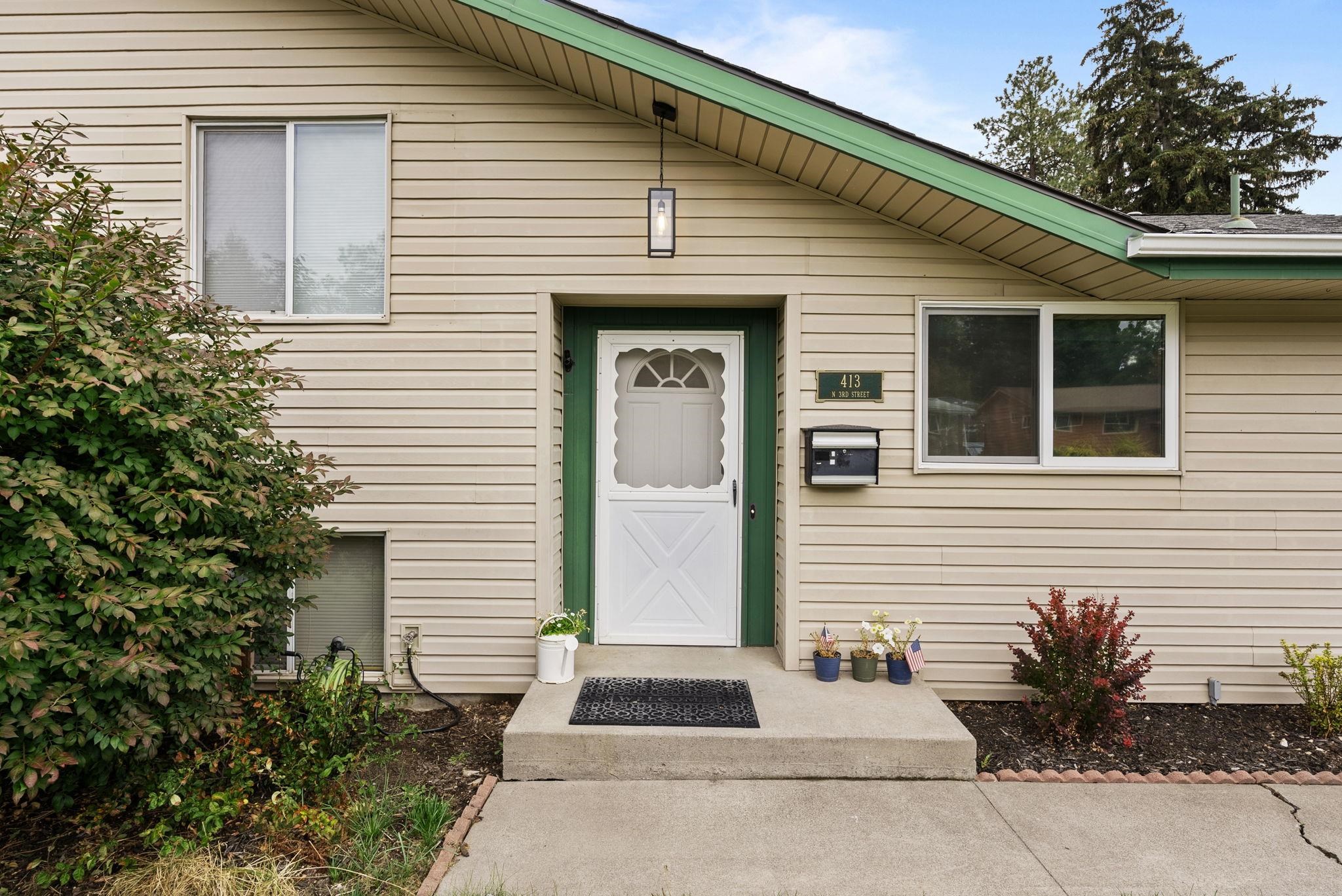 413 N 3rd St - Photo 5