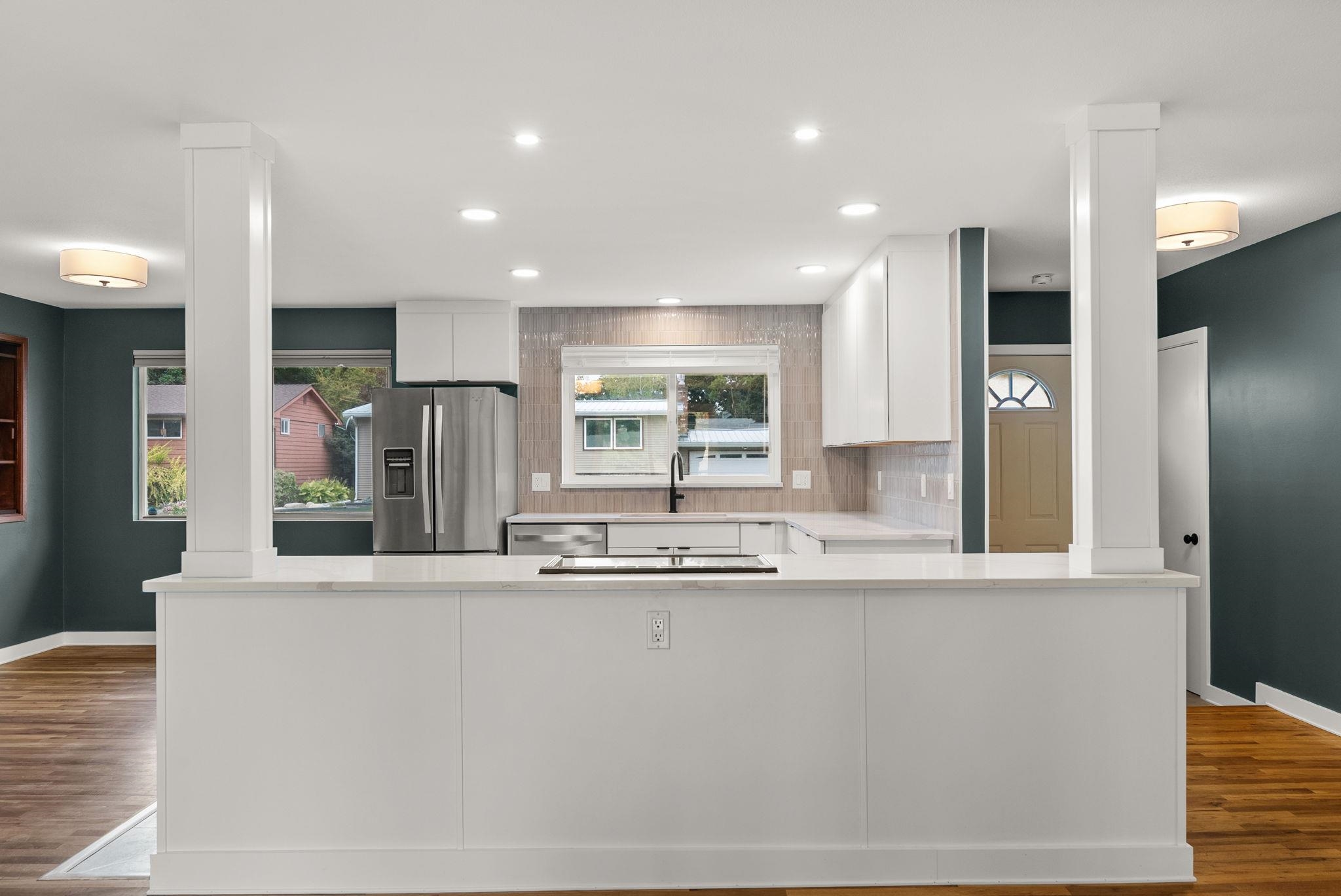413 N 3rd St - Photo 17