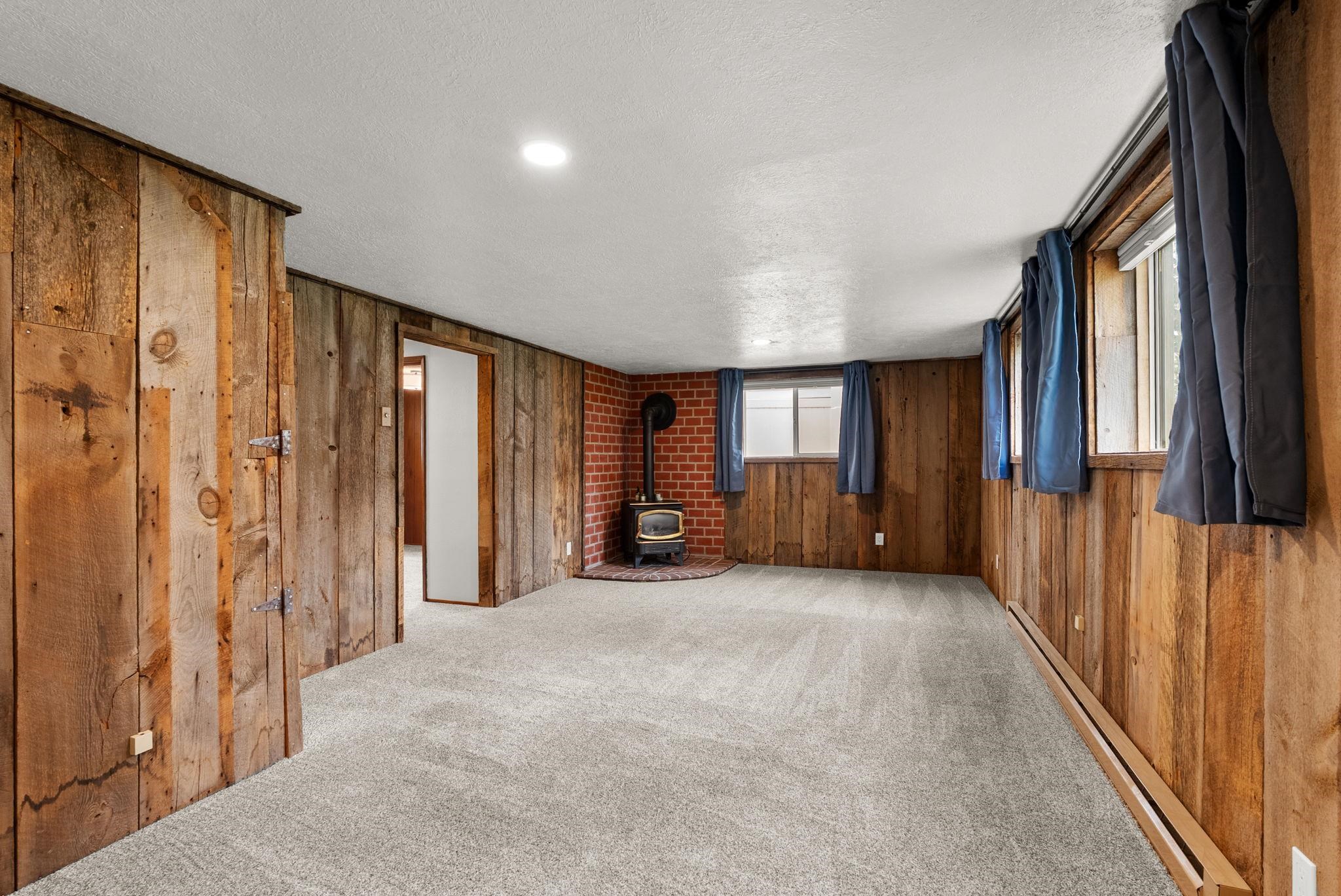 413 N 3rd St - Photo 27