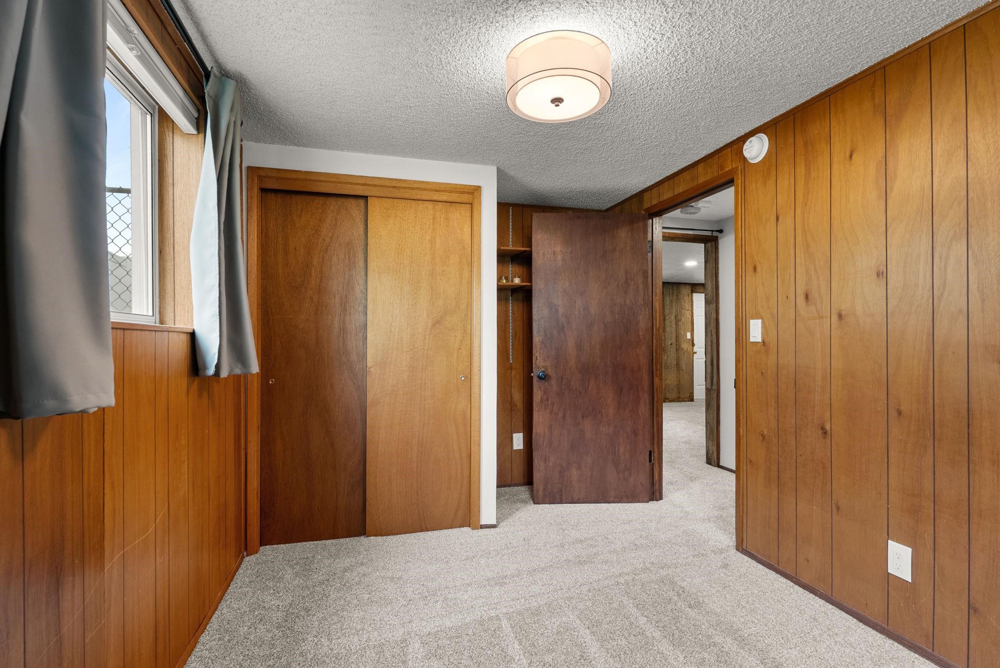 413 N 3rd St - Photo 31