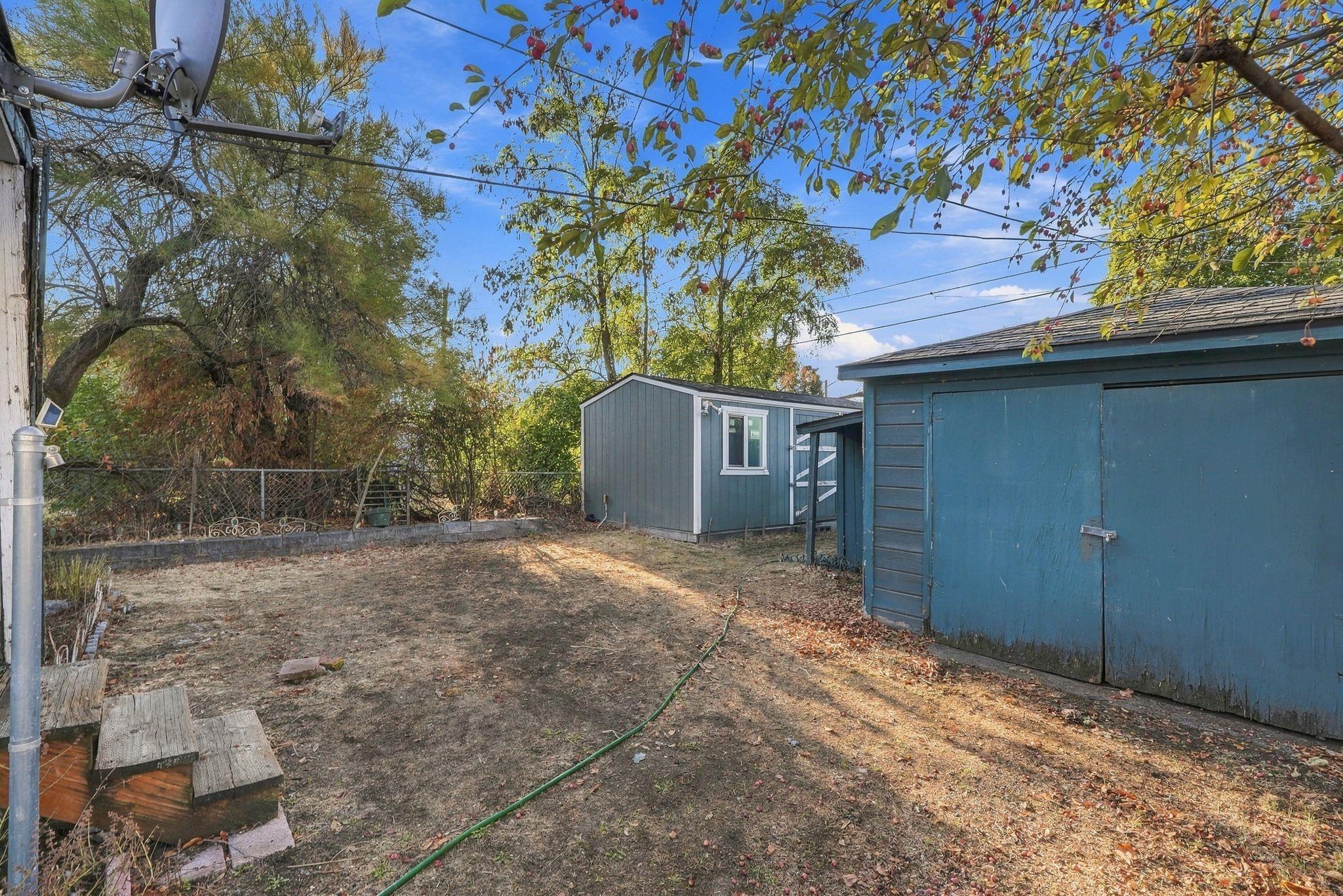 1620 E Ostrander Ave - Photo 13