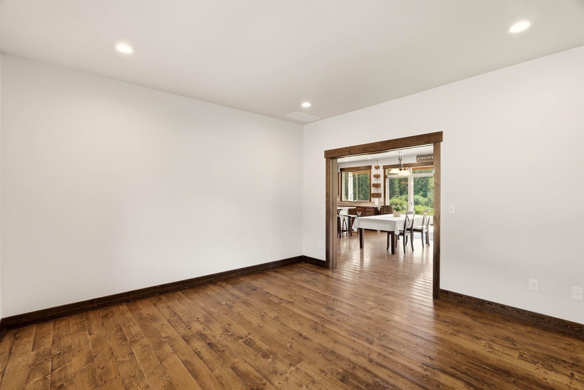 10638 HANGMAN VALLEY Rd - Photo 17