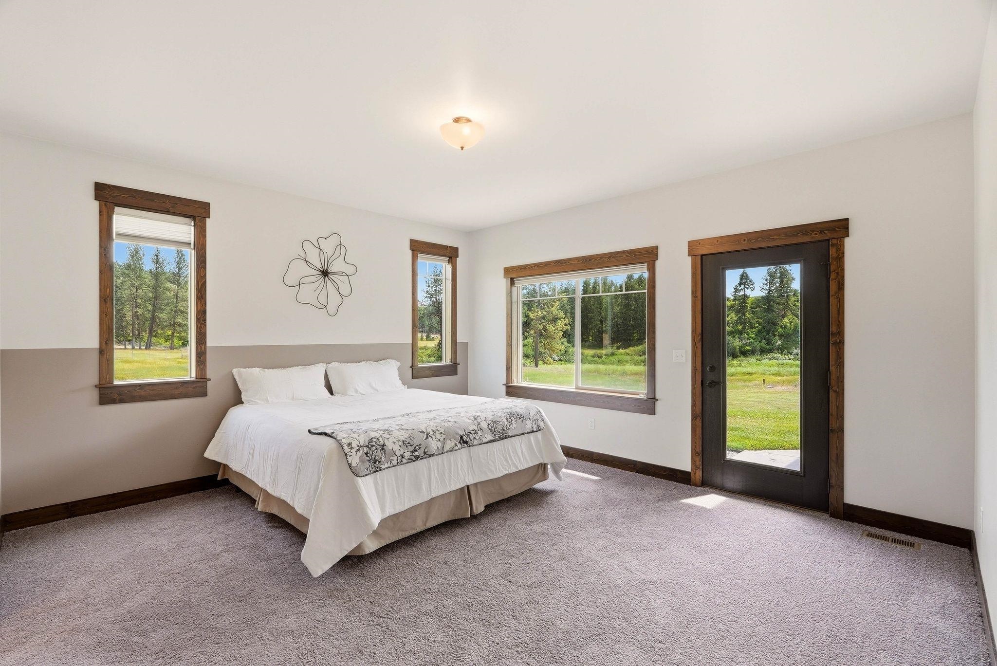 10638 HANGMAN VALLEY Rd - Photo 18