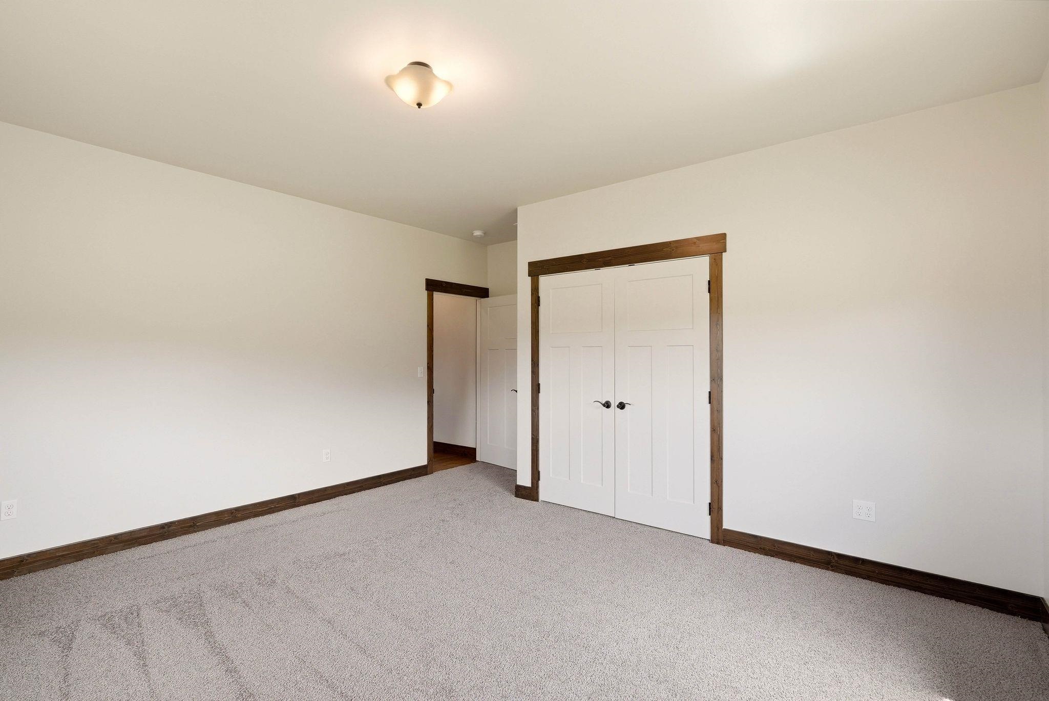 10638 HANGMAN VALLEY Rd - Photo 32
