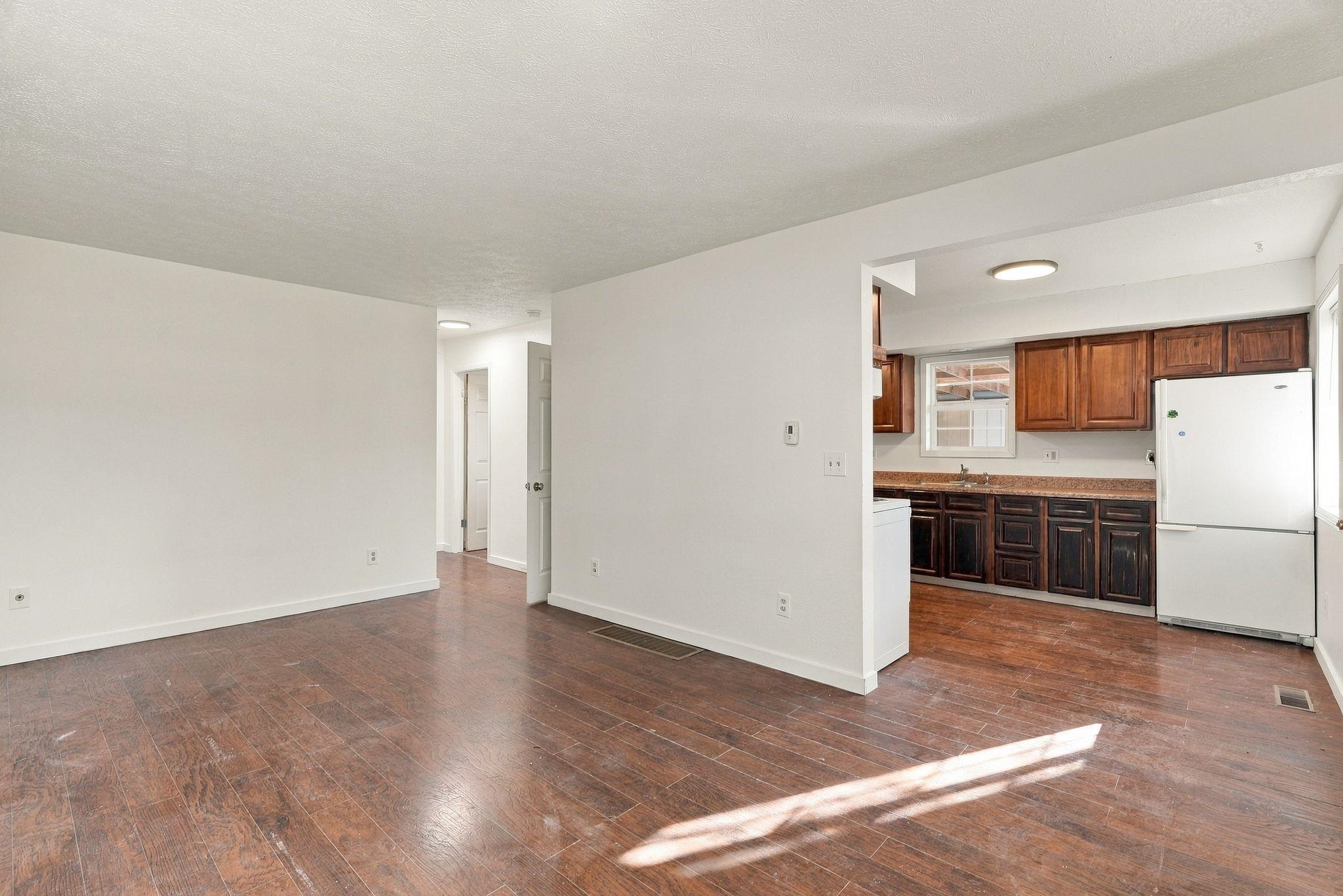 603 E Sanson Ave - Photo 7