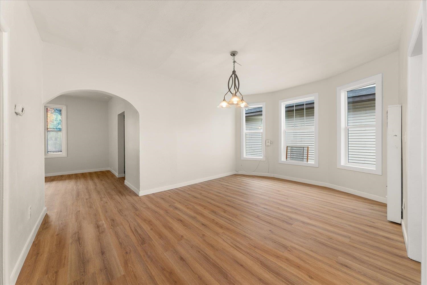 417/419 E MONTGOMERY Ave - Photo 5