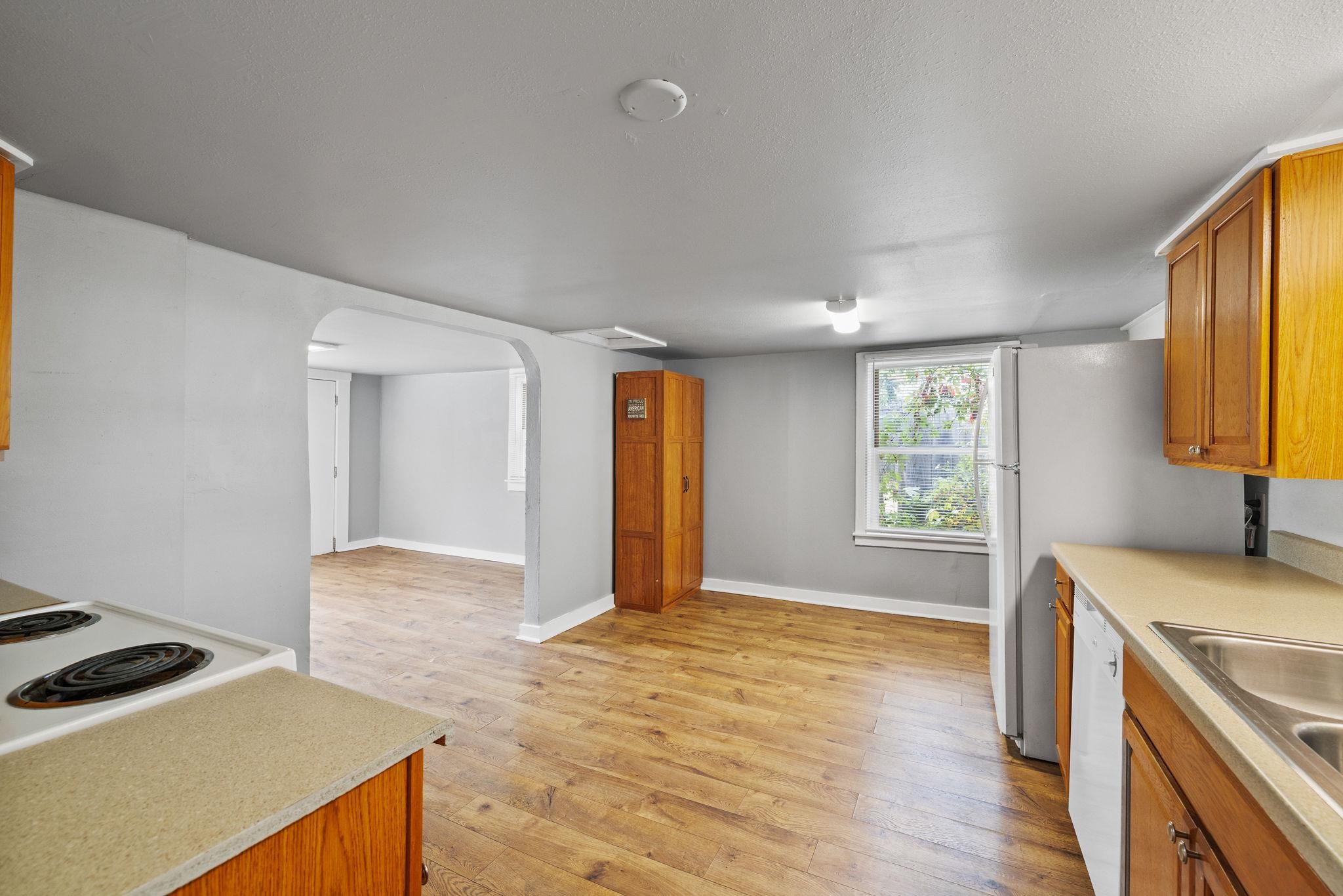 4513 E 3rd Ave - Photo 8