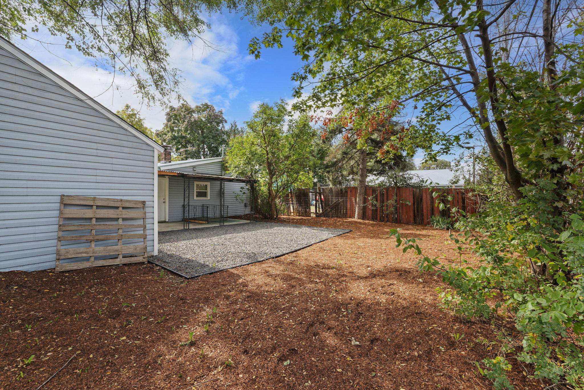 4513 E 3rd Ave - Photo 20