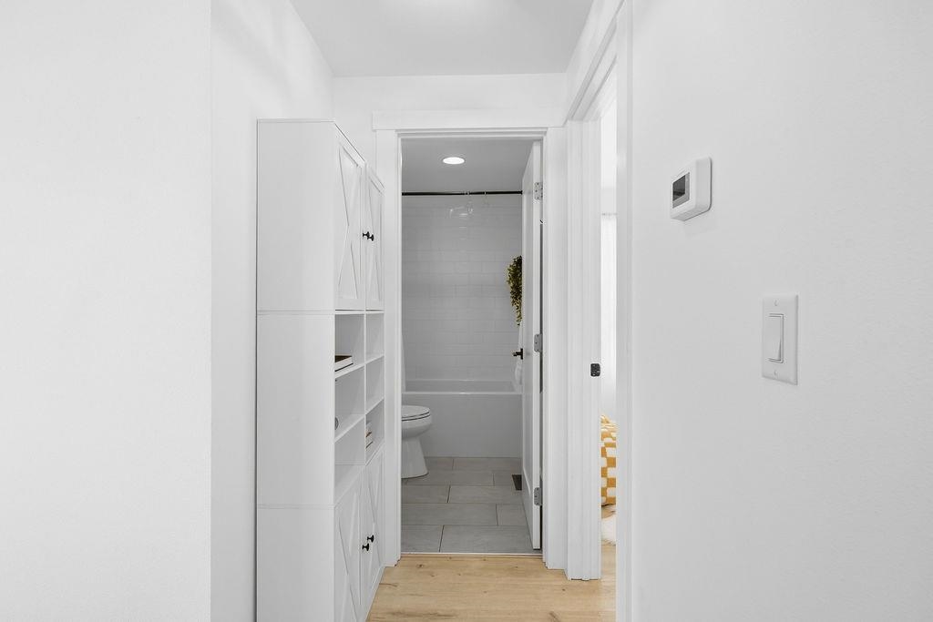 5629 N Milton St - Photo 9