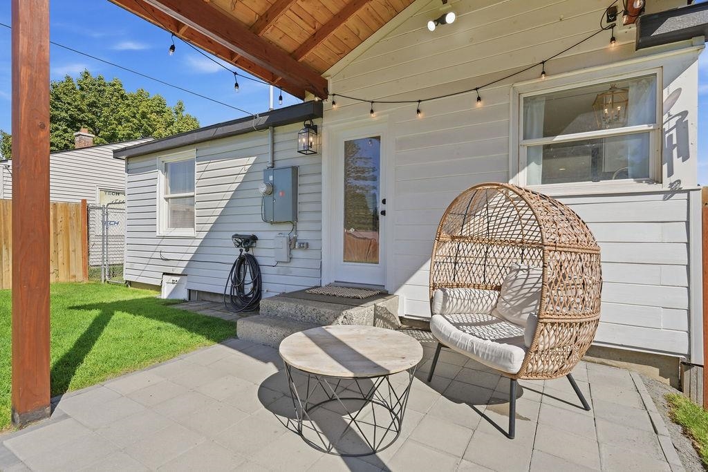 5629 N Milton St - Photo 32