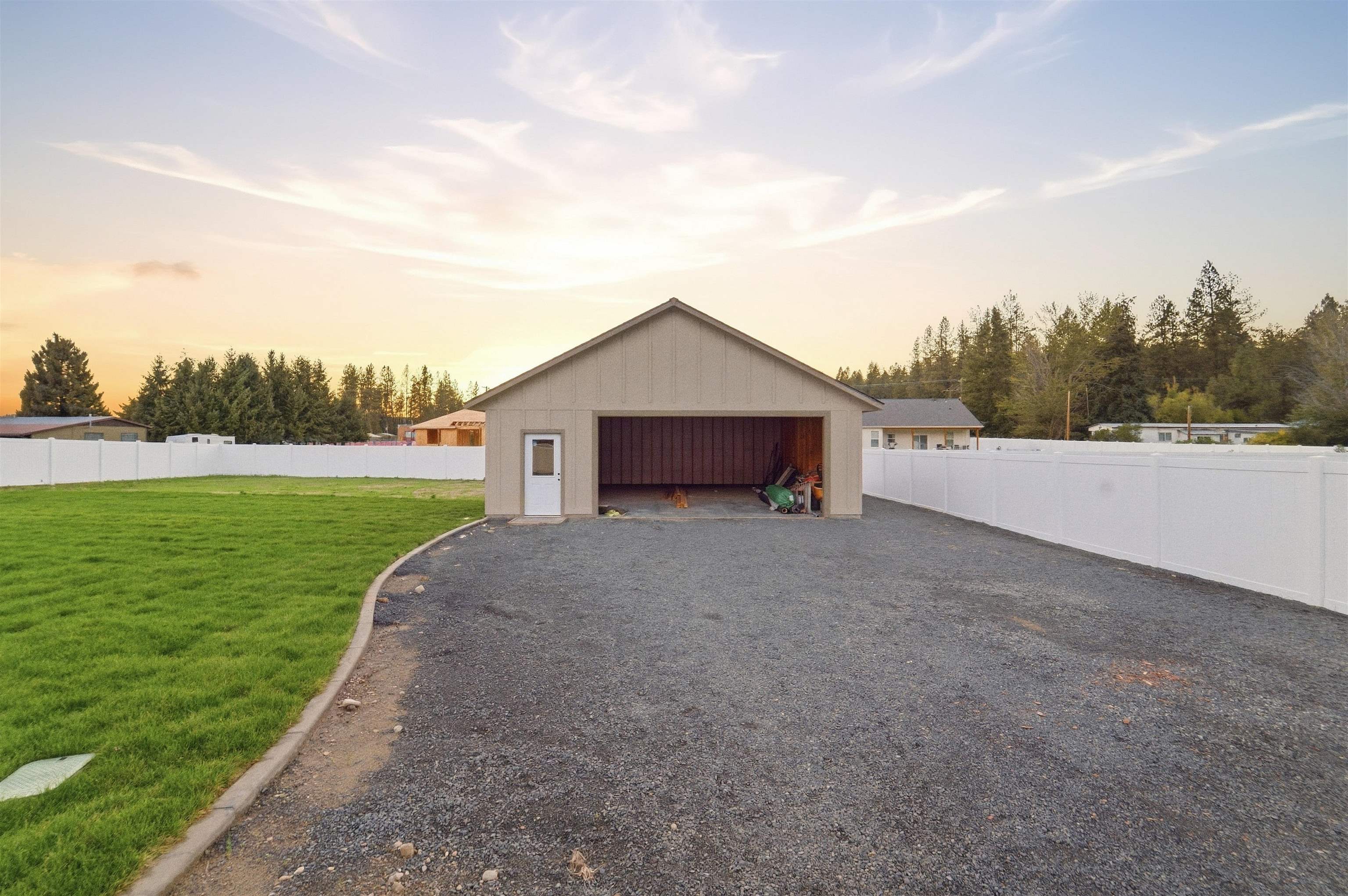25811 N Chattaroy Cir - Photo 37