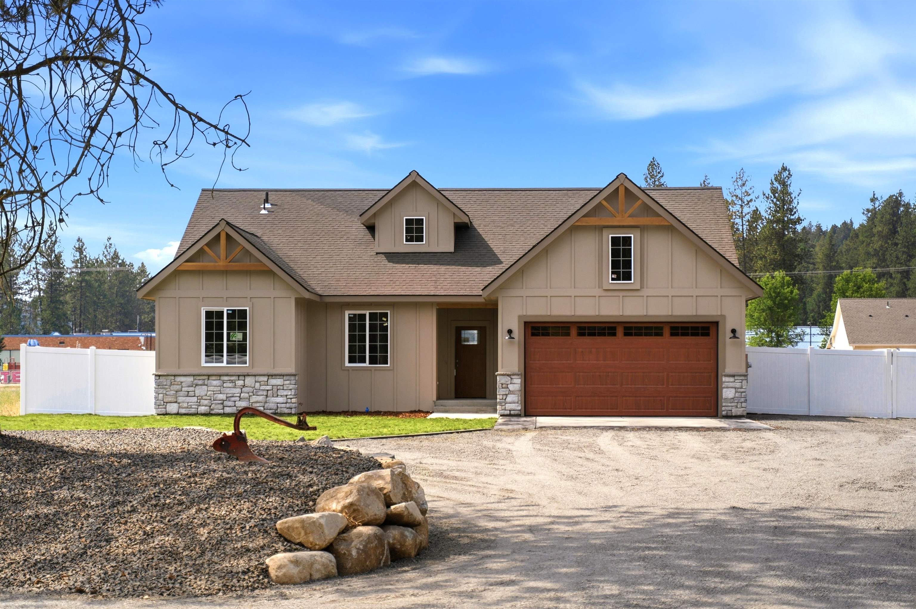 25811 N Chattaroy Cir - Photo 2