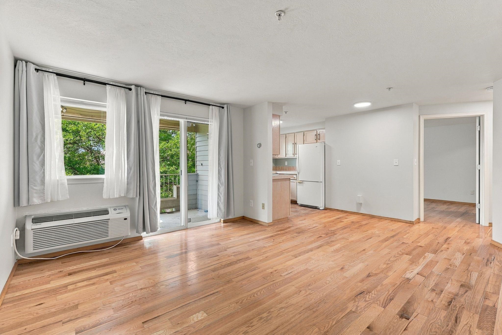 639 N Riverpoint Blvd - Photo 3