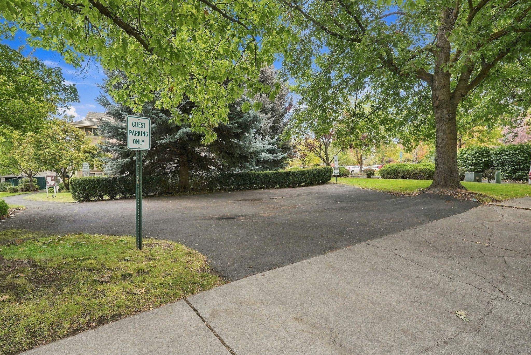 639 N Riverpoint Blvd - Photo 16
