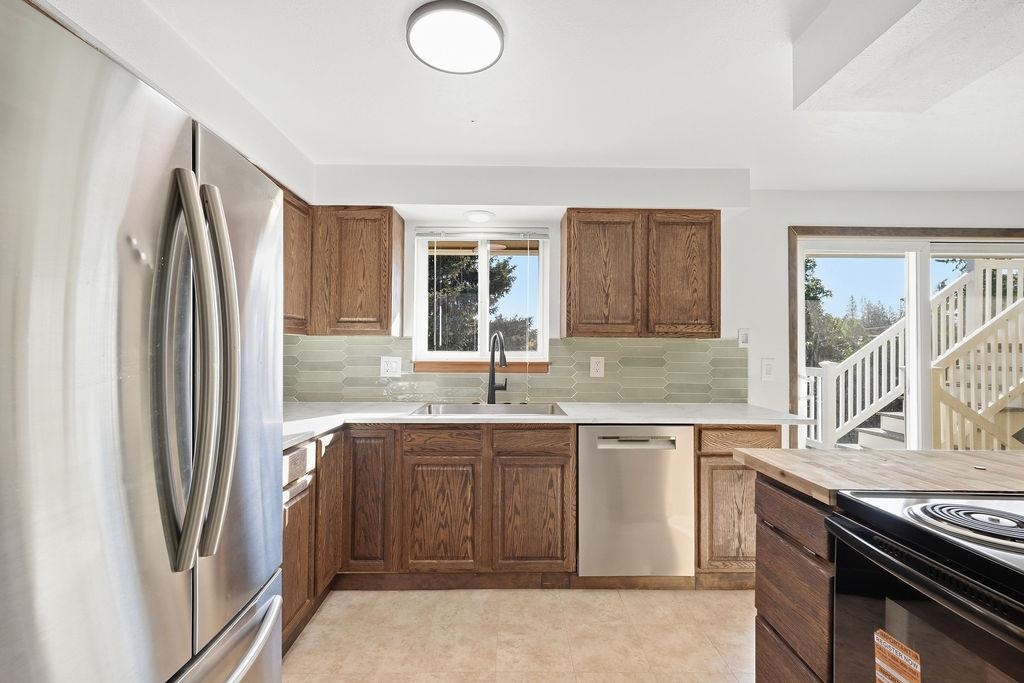 1415 S Woodlawn Rd - Photo 8
