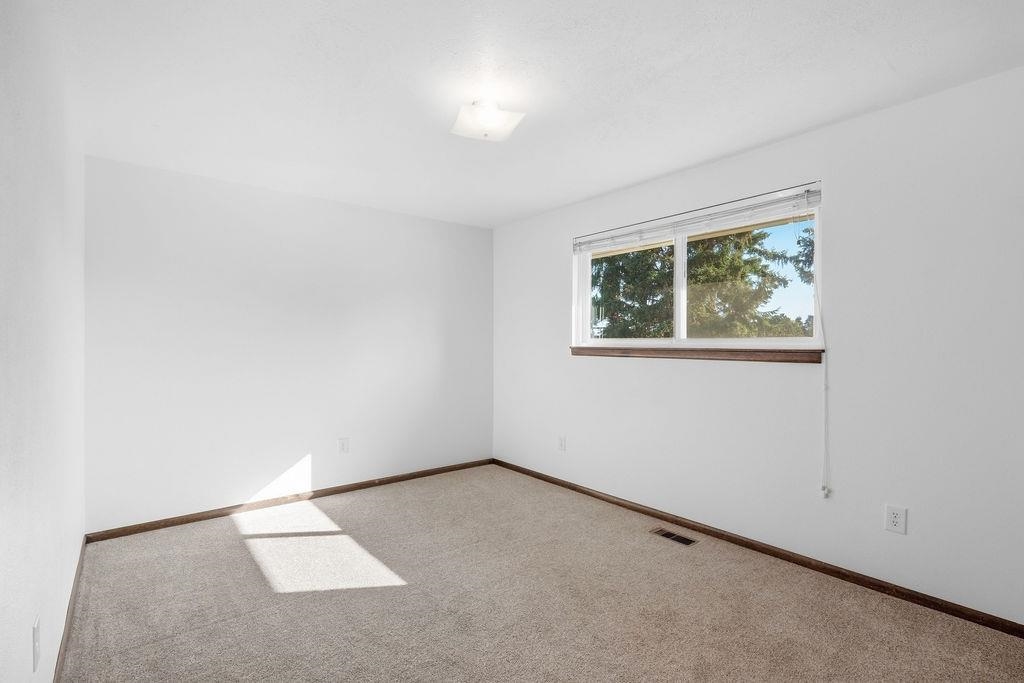 1415 S Woodlawn Rd - Photo 27