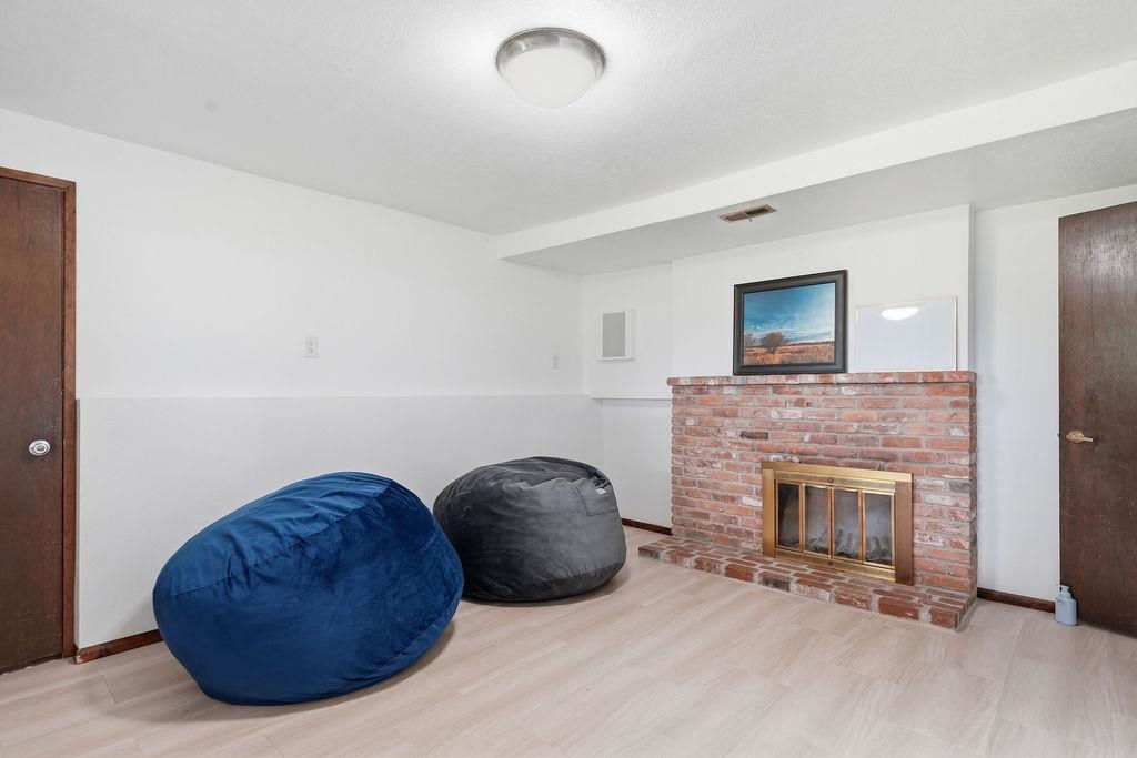 1415 S Woodlawn Rd - Photo 32