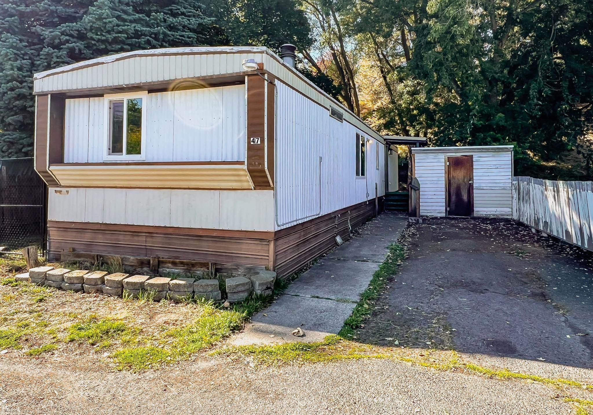 1165 S Grand Ave - Photo 1