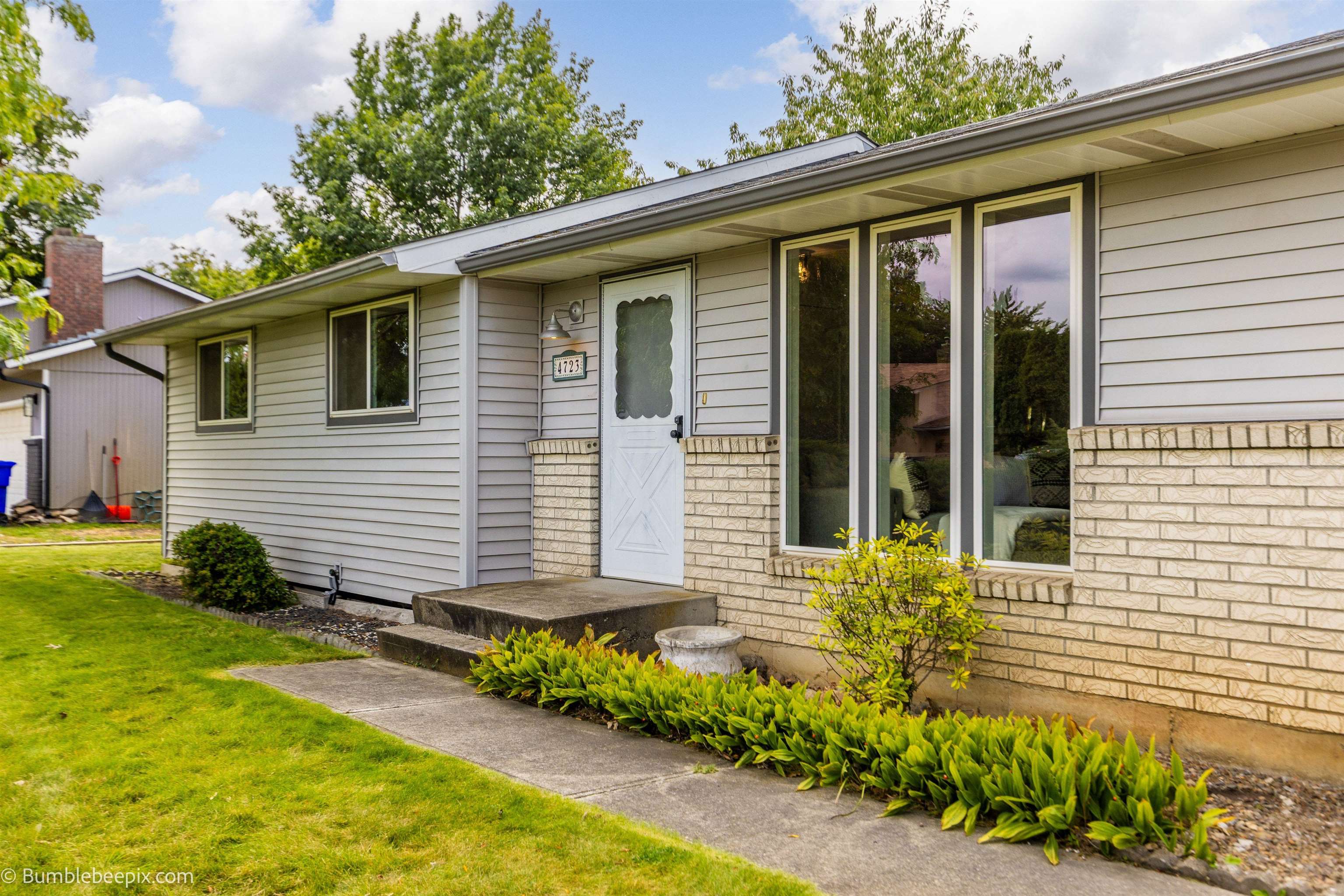 4723 N EVA Rd - Photo 1
