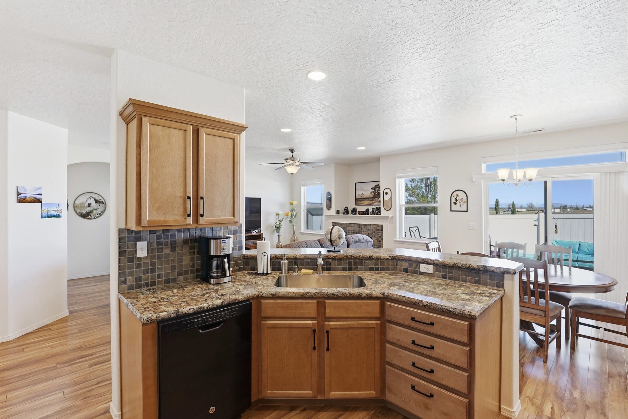 12802 W 1st Ave - Photo 18