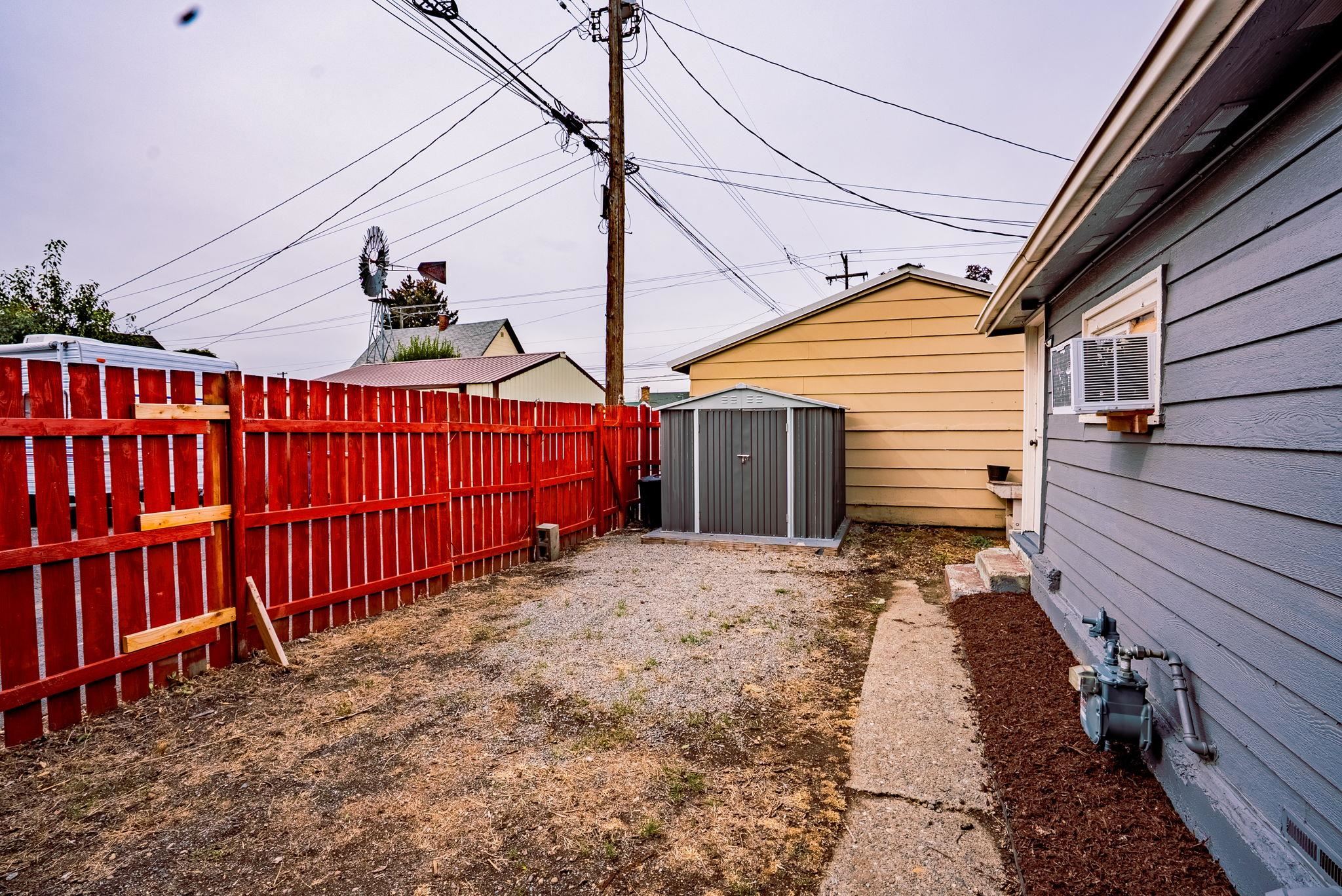 614 E Gordon Ave - Photo 11