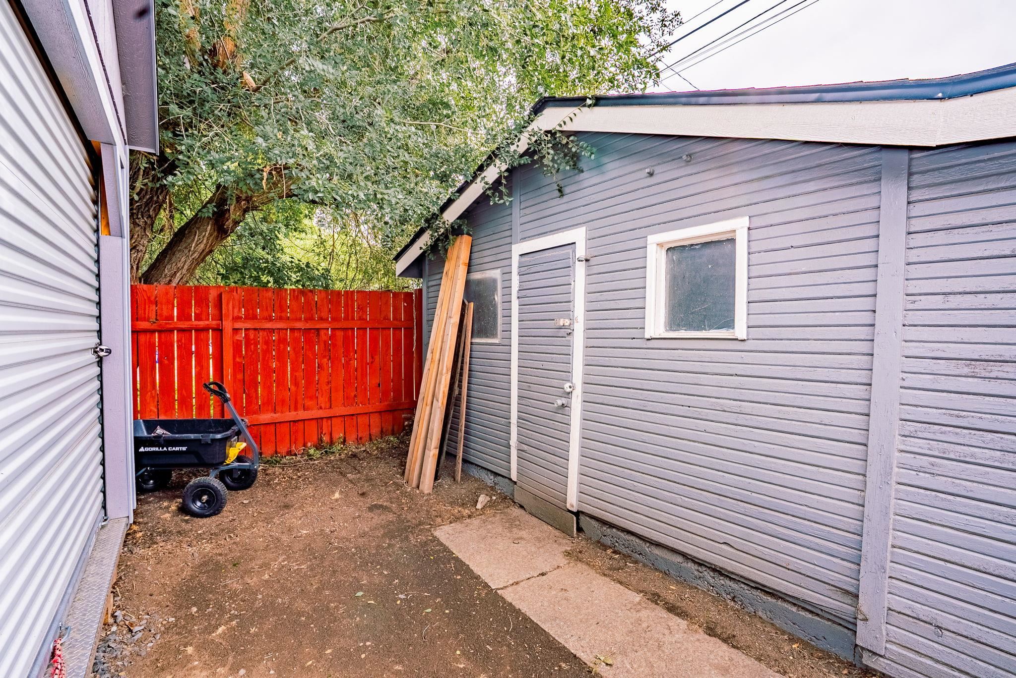 614 E Gordon Ave - Photo 14