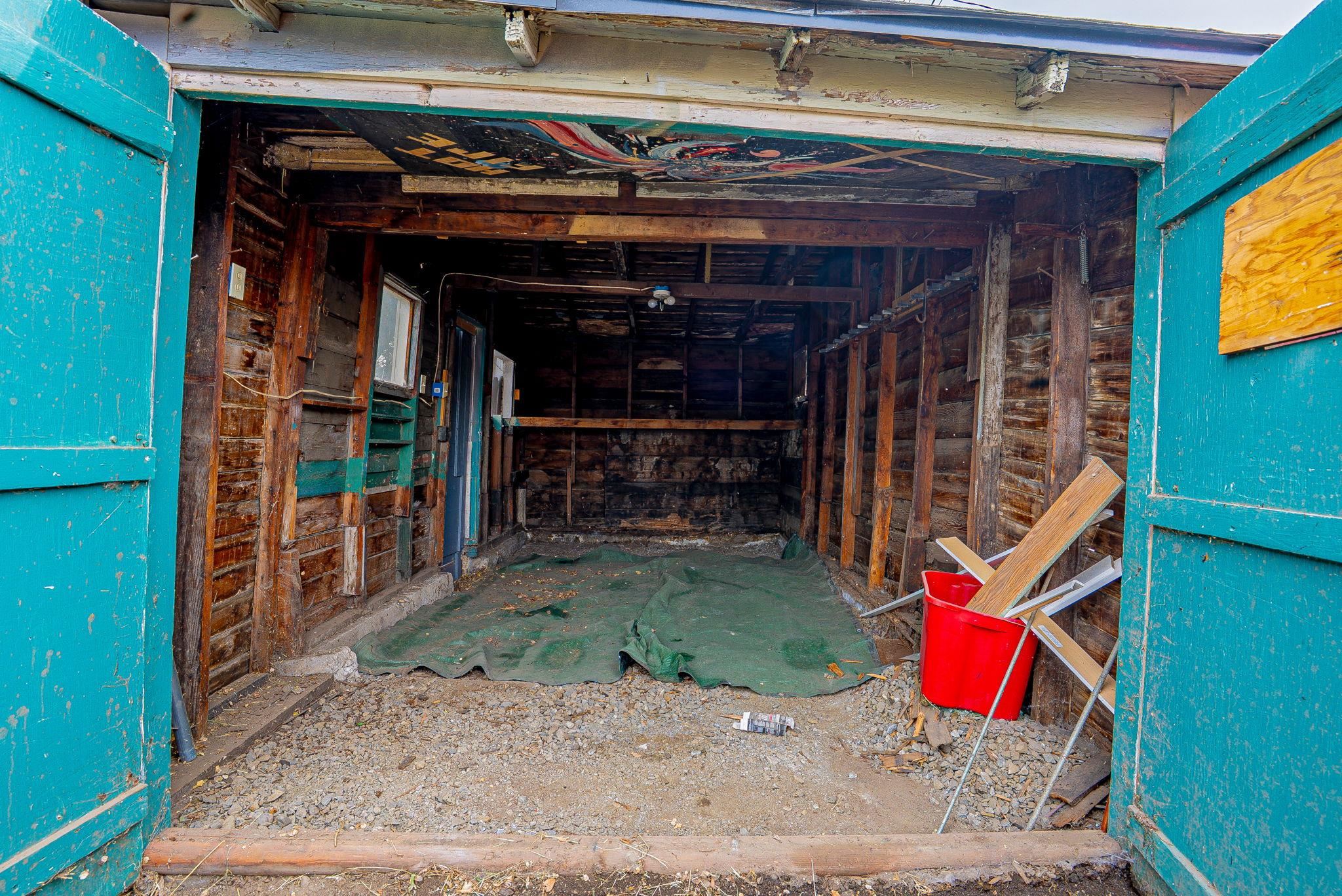 614 E Gordon Ave - Photo 15