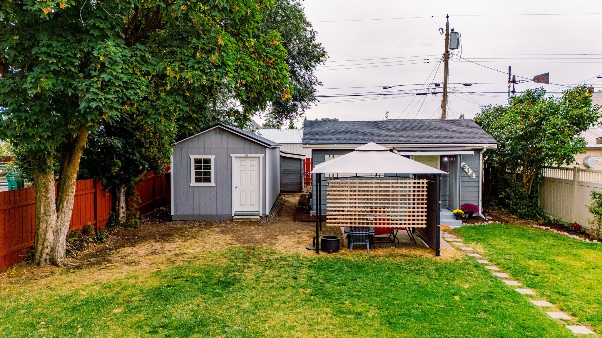 614 E Gordon Ave - Photo 20