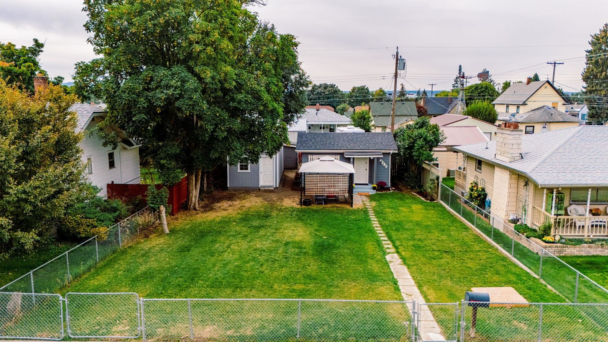 614 E Gordon Ave - Photo 21