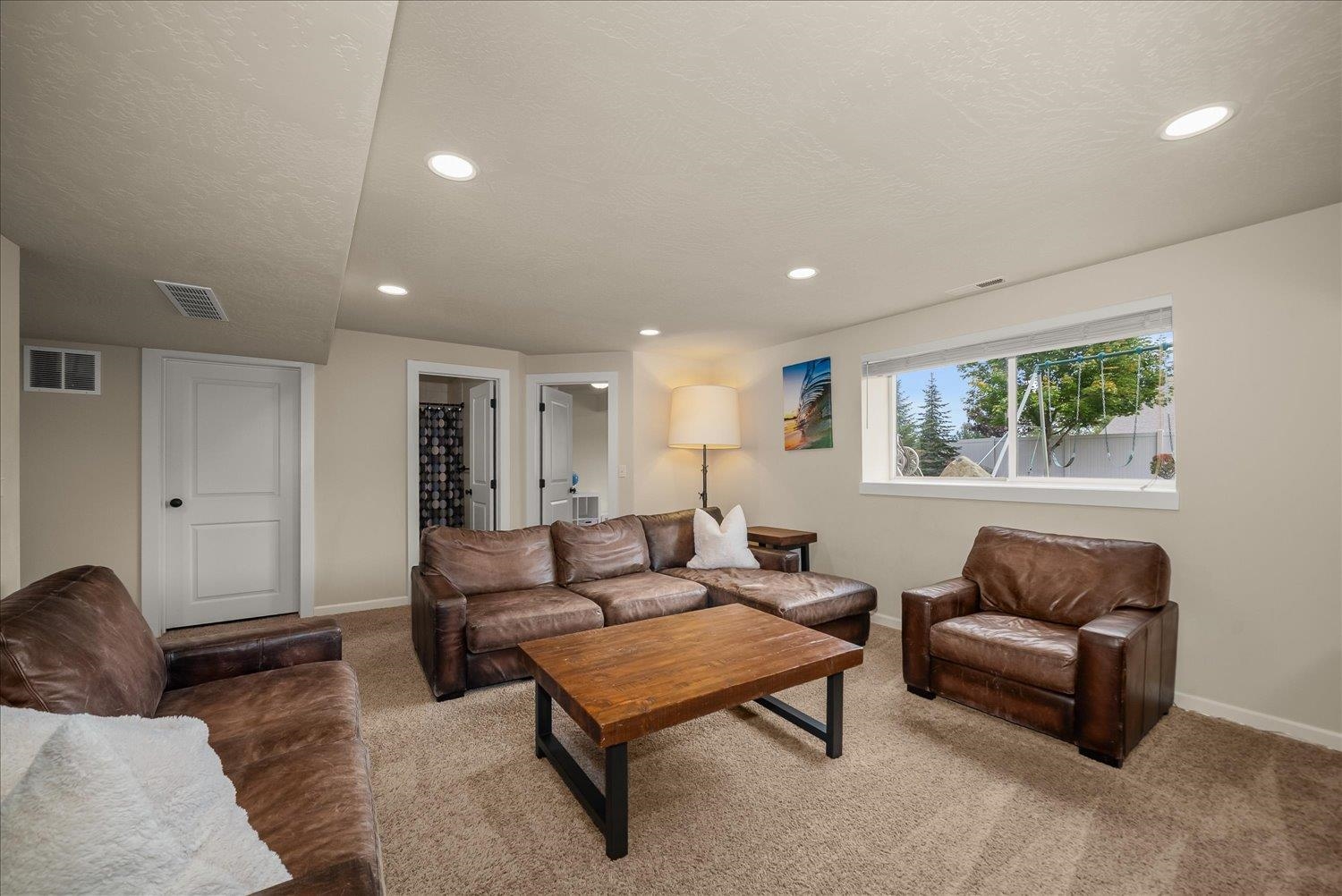 5503 S Oakridge Dr - Photo 22