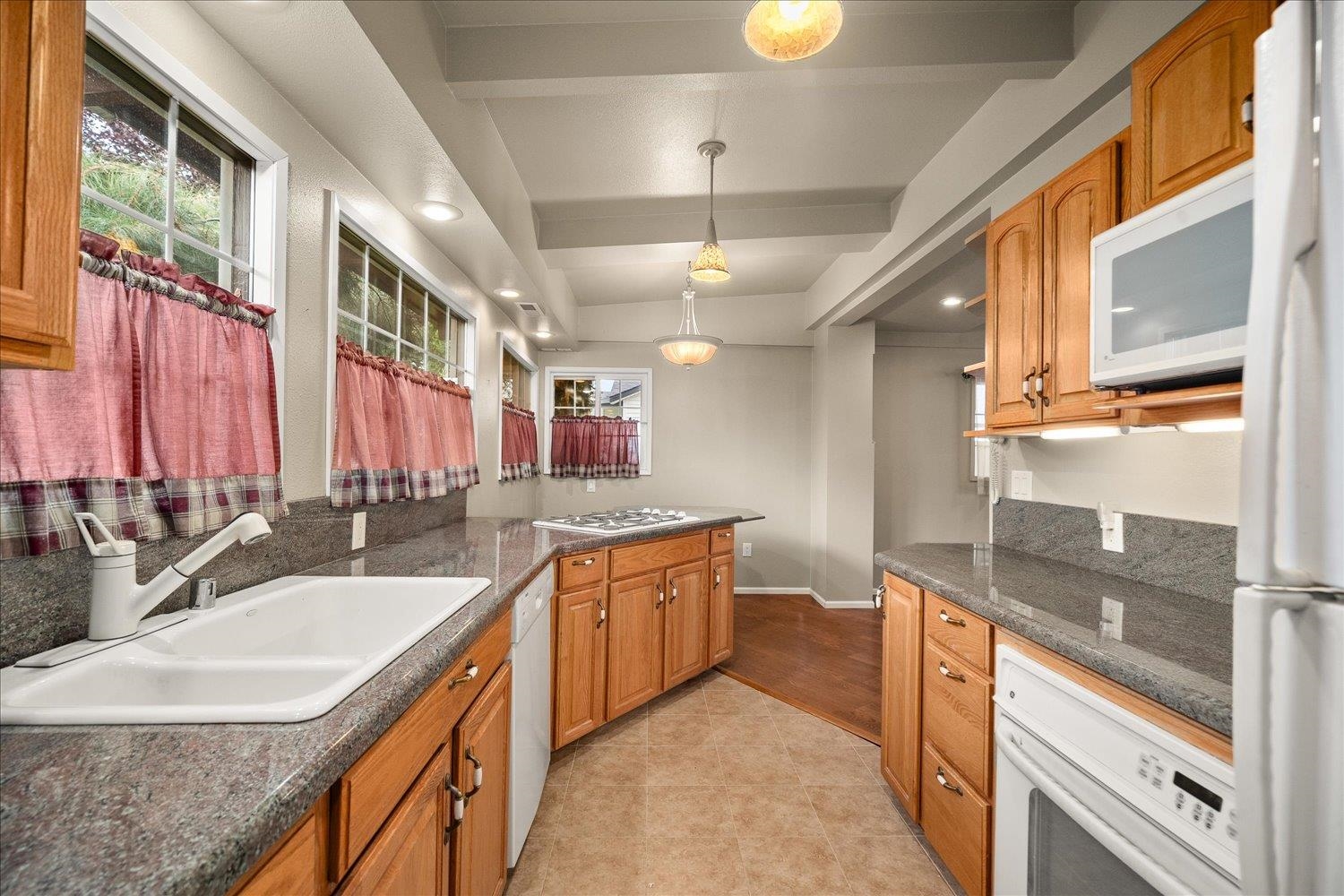 515 W Nebraska Ave - Photo 12