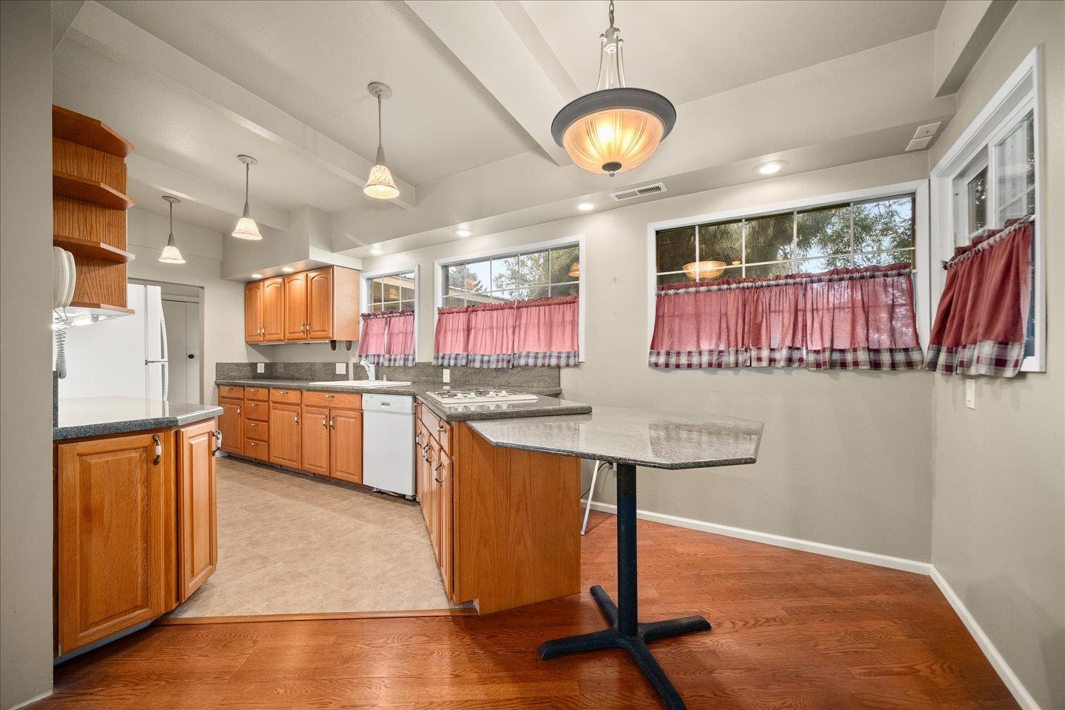515 W Nebraska Ave - Photo 13