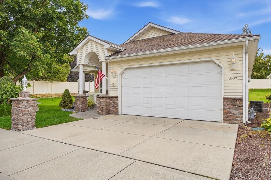 3530 E Carroll Ln - Photo 4
